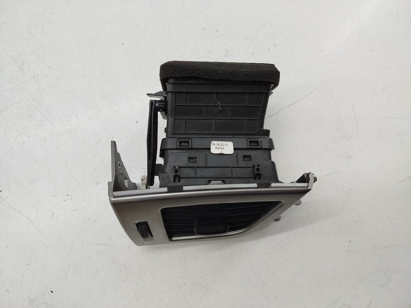 Difusor de ar esquerdo HYUNDAI i30 (GD) | 11 -  Imagem-1