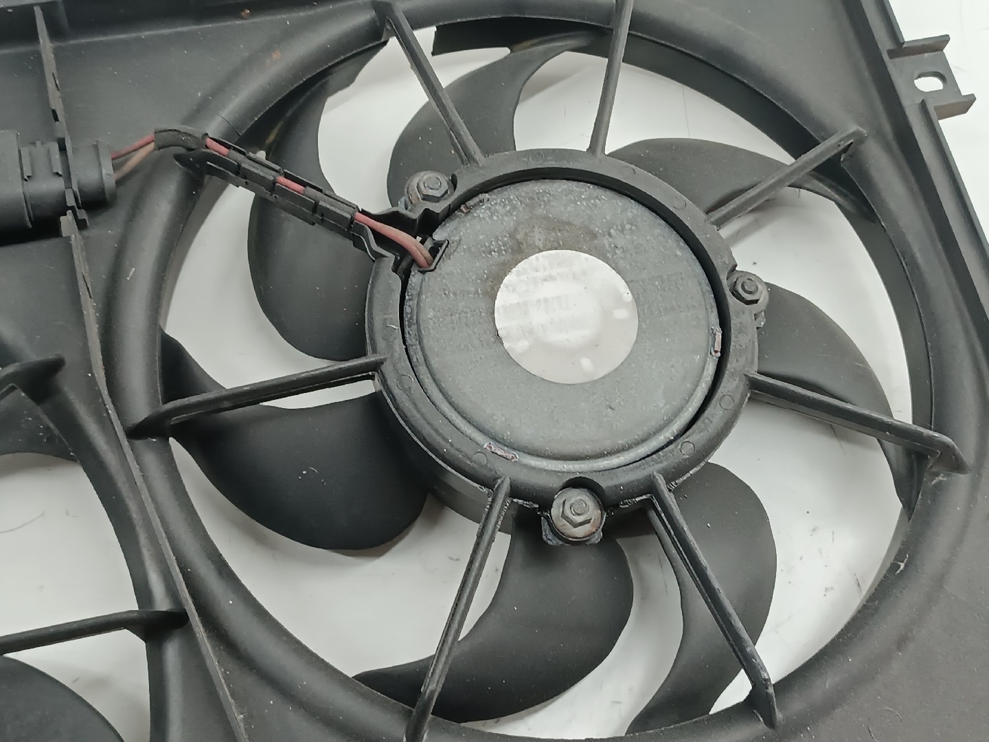 Termo ventiladores VOLKSWAGEN CADDY II Combi (9K9B) | 95 - 04 Imagem-1