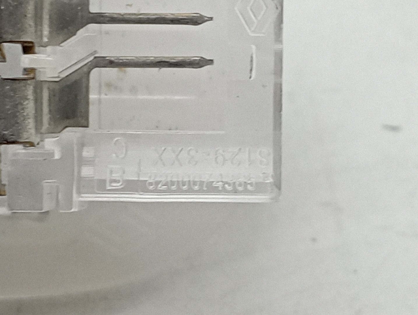 Luz de cortesia RENAULT GRAND SCÉNIC II (JM0/1_) | 04 - 09 Imagem-2