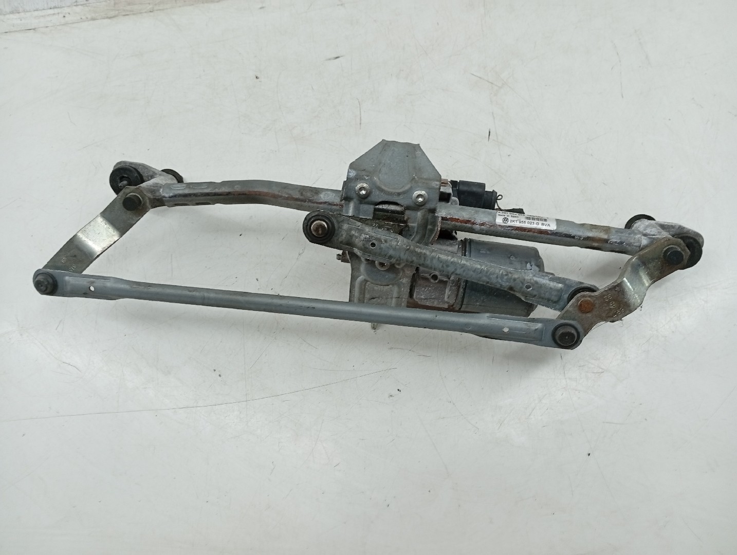 Motor Limpa Vidro Frente VOLKSWAGEN CADDY II Combi (9K9B) | 95 - 04