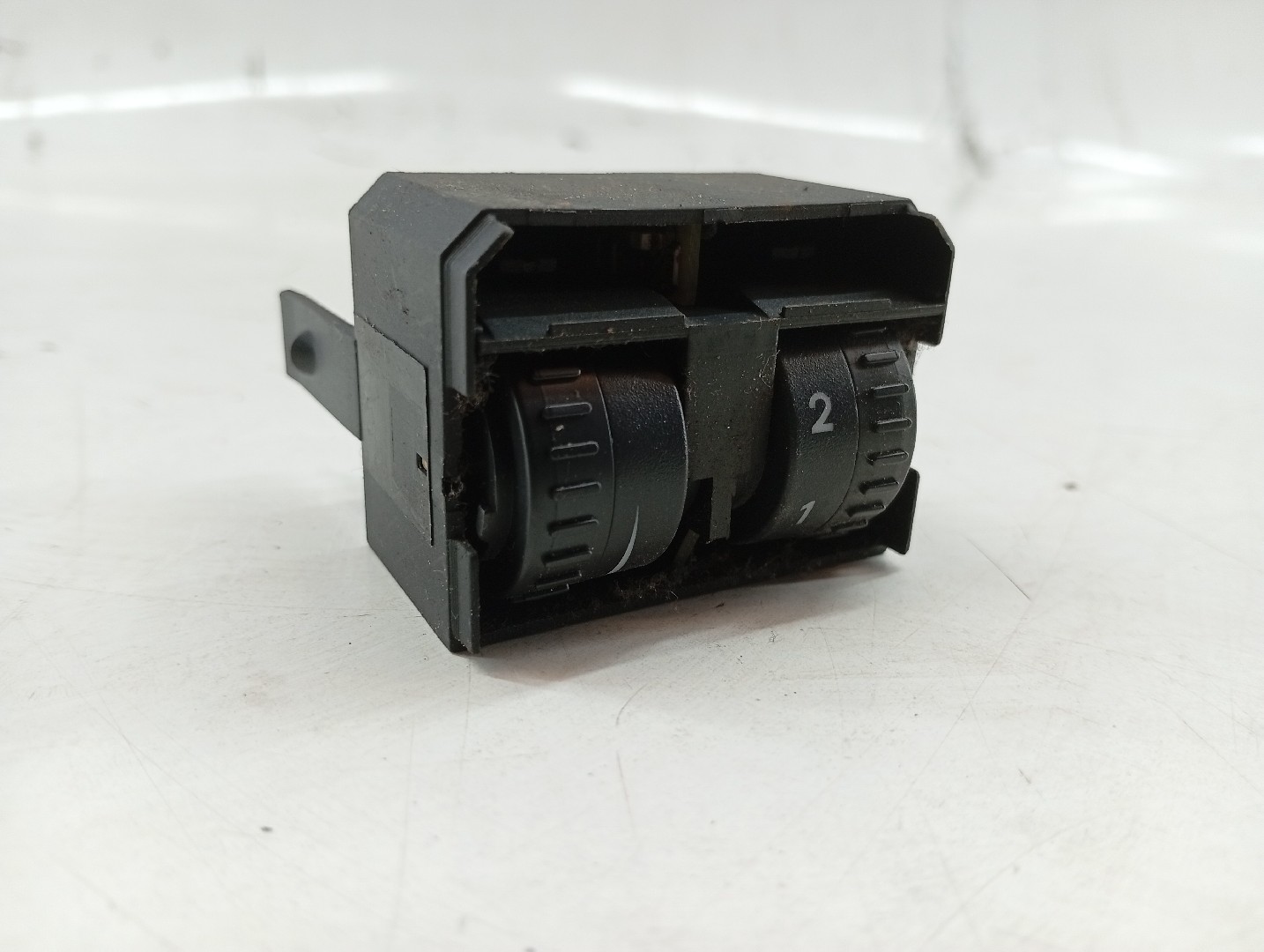 Regulador de luzes VOLKSWAGEN CADDY II Combi (9K9B) | 95 - 04 Imagem-3