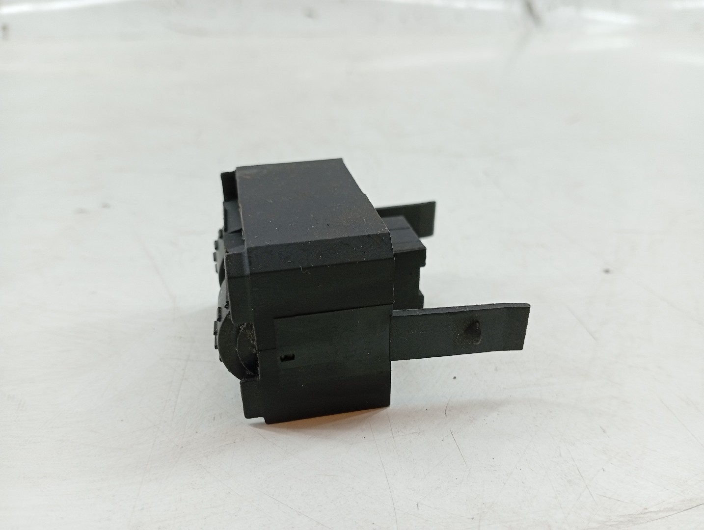 Regulador de luzes VOLKSWAGEN CADDY II Combi (9K9B) | 95 - 04 Imagem-1