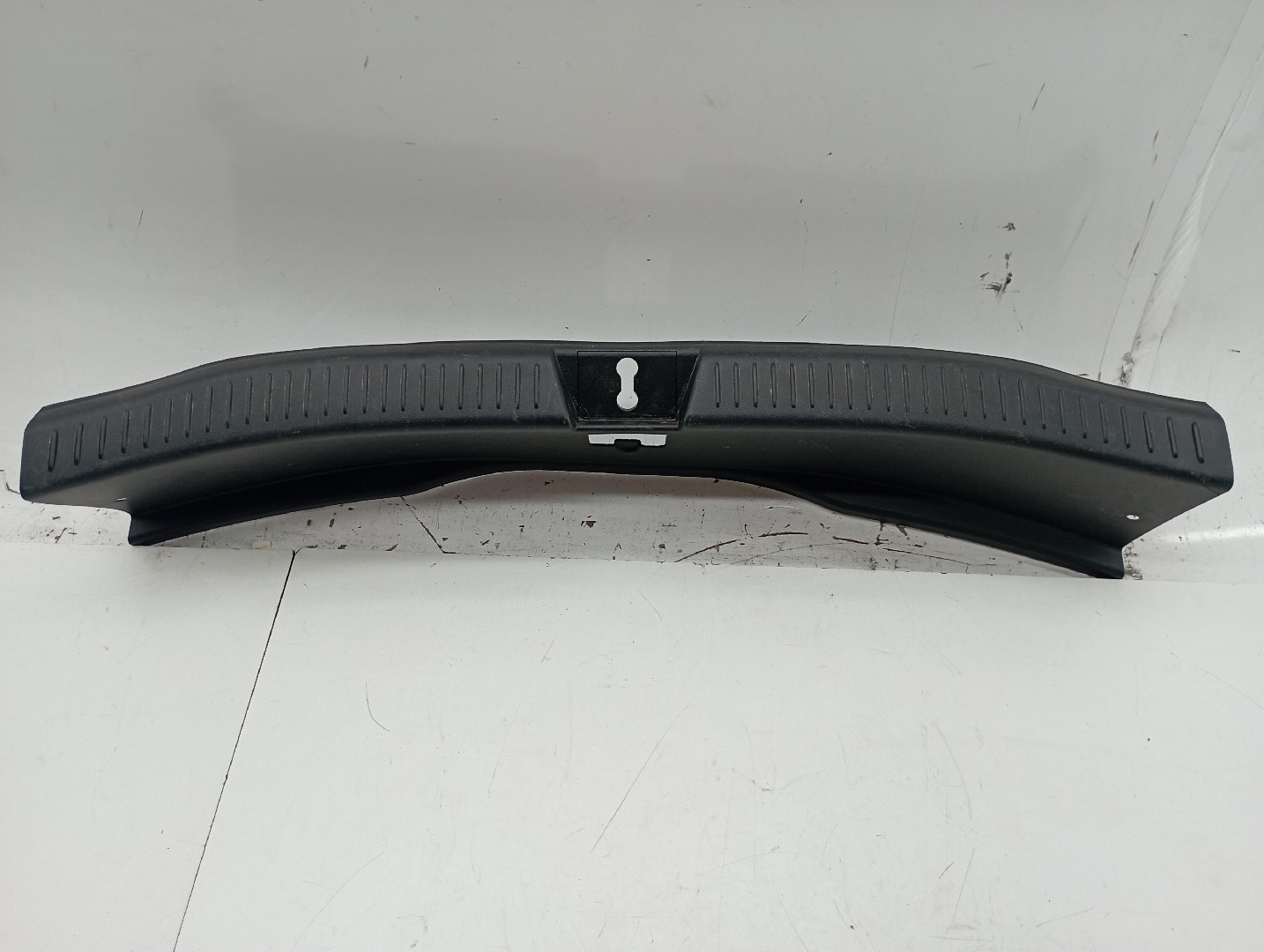 Acabamento de mala MAZDA 3 (BK) | 03 - 09 Imagem-4