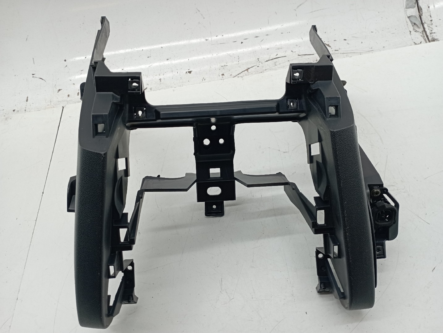 Consola Central MAZDA 3 (BK) | 03 - 09 Imagem-6