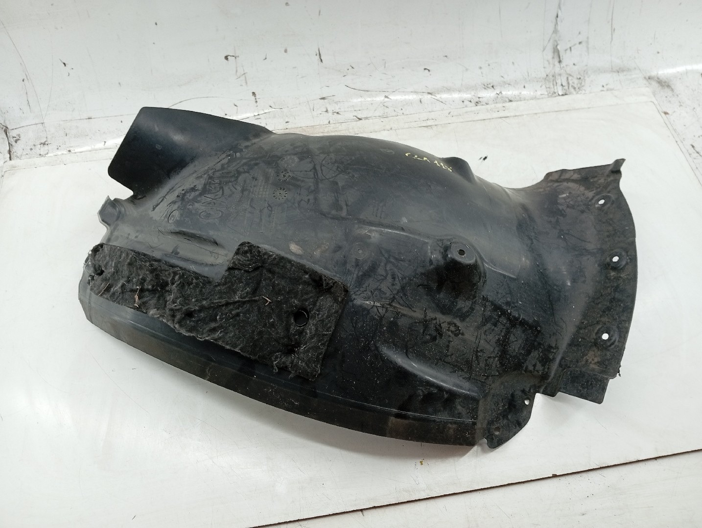 Cava de Roda Frente Esquerda MERCEDES-BENZ CLA (C118) | 19 - 