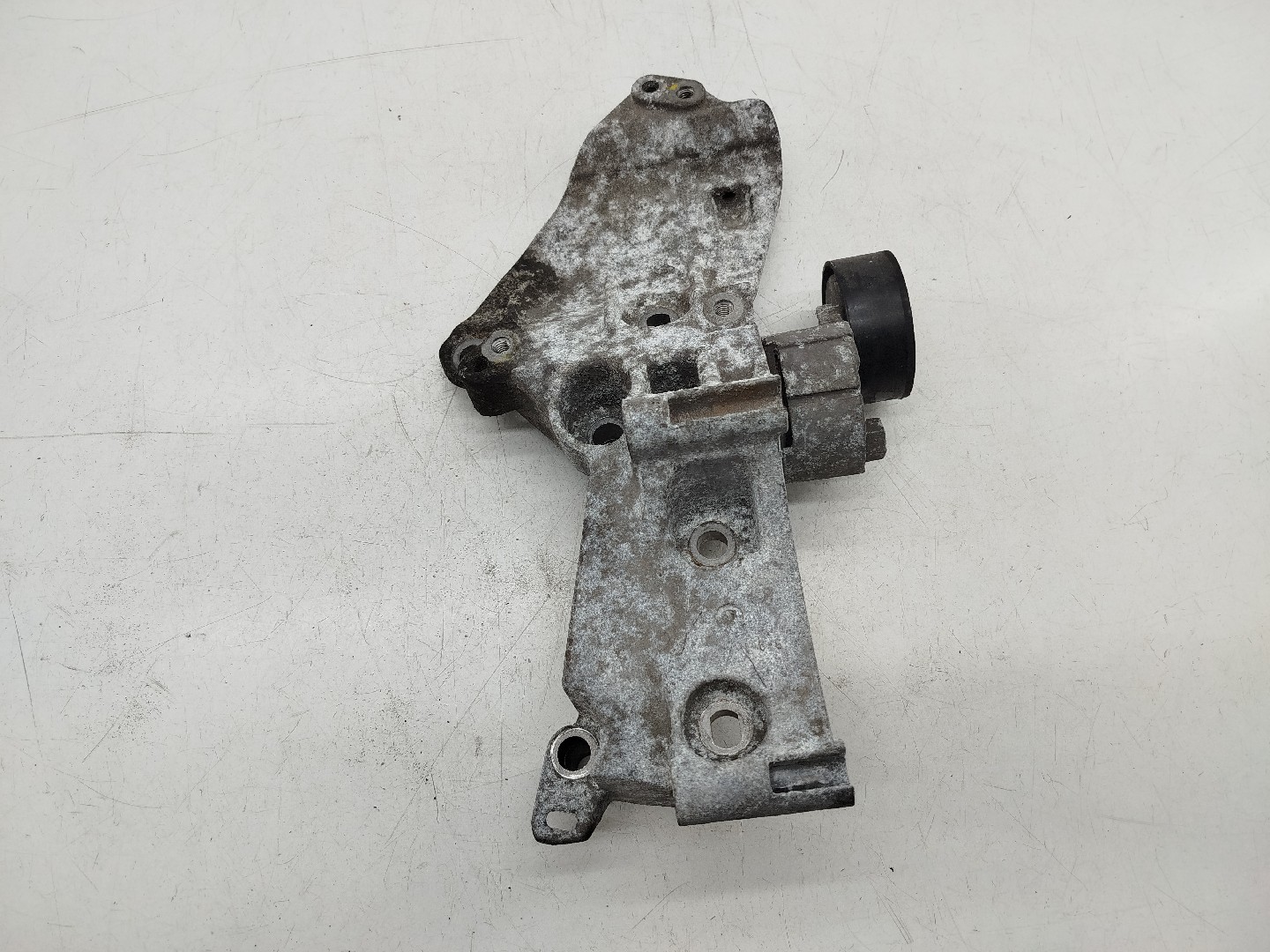 Suporte De Alternador RENAULT MODUS / GRAND MODUS (F/JP0_) | 04 -  Imagem-3