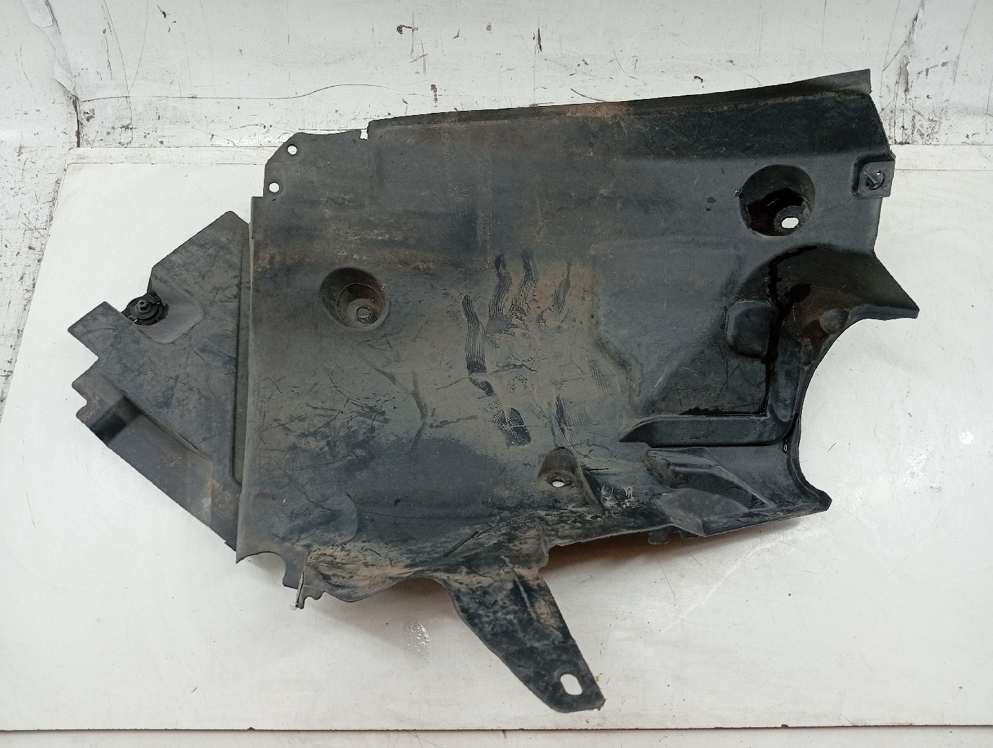 Cava de Roda Frente Direita MERCEDES-BENZ C-CLASS (W204) | 07 - 15 Imagem-4