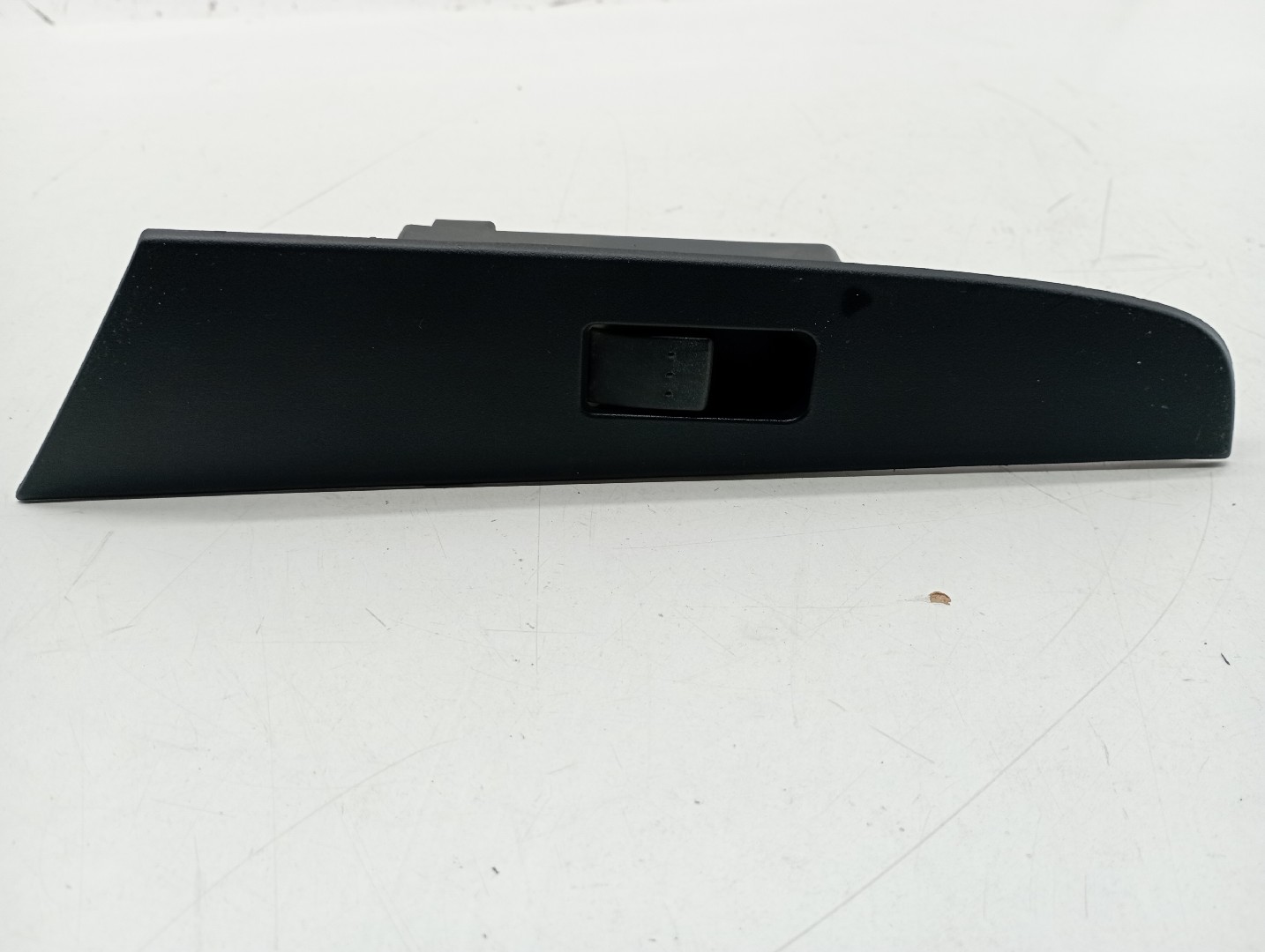 Comutador de vidro traseiro direito MAZDA 3 (BK) | 03 - 09 Imagem-5