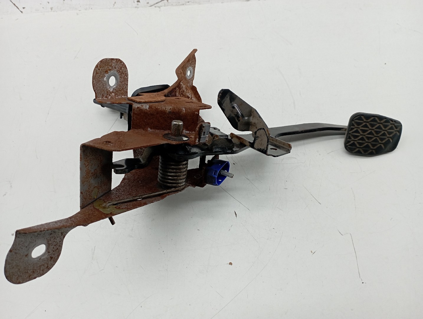 Pedal de embraiagem MAZDA 3 (BK) | 03 - 09 Imagem-2