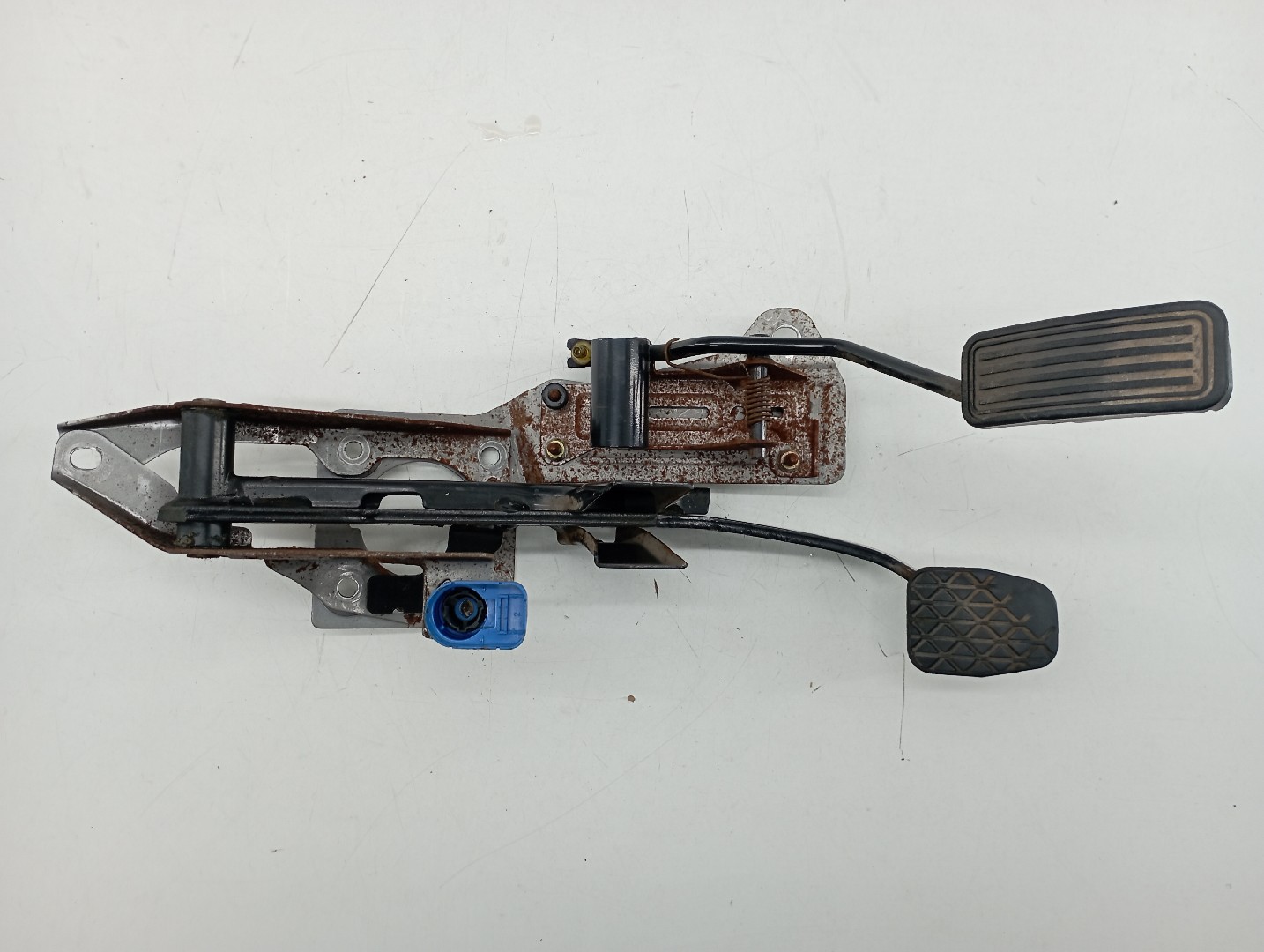 Pedal acelerador e travão MAZDA 3 (BK) | 03 - 09 Imagem-1