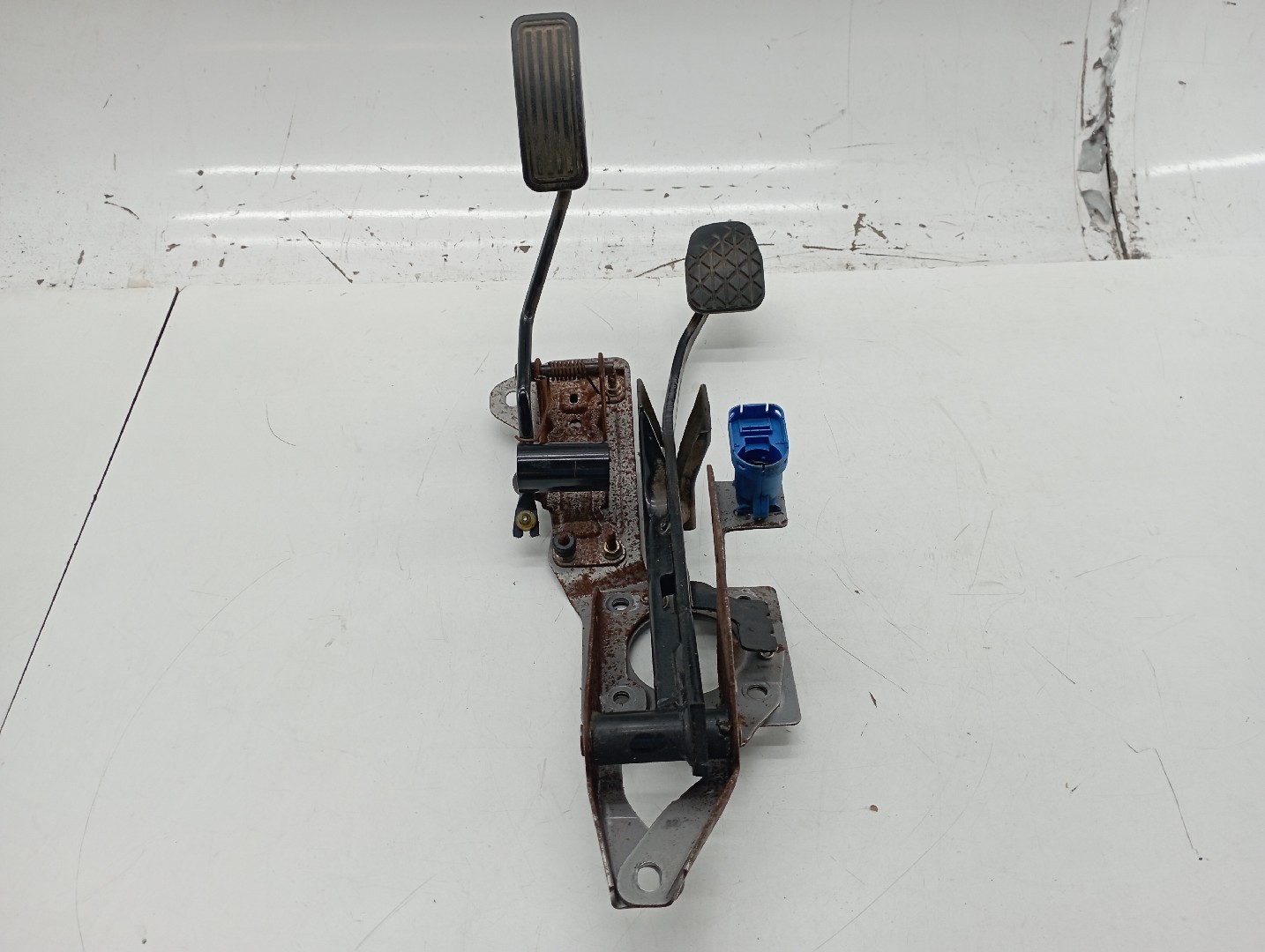 Pedal acelerador e travão MAZDA 3 (BK) | 03 - 09