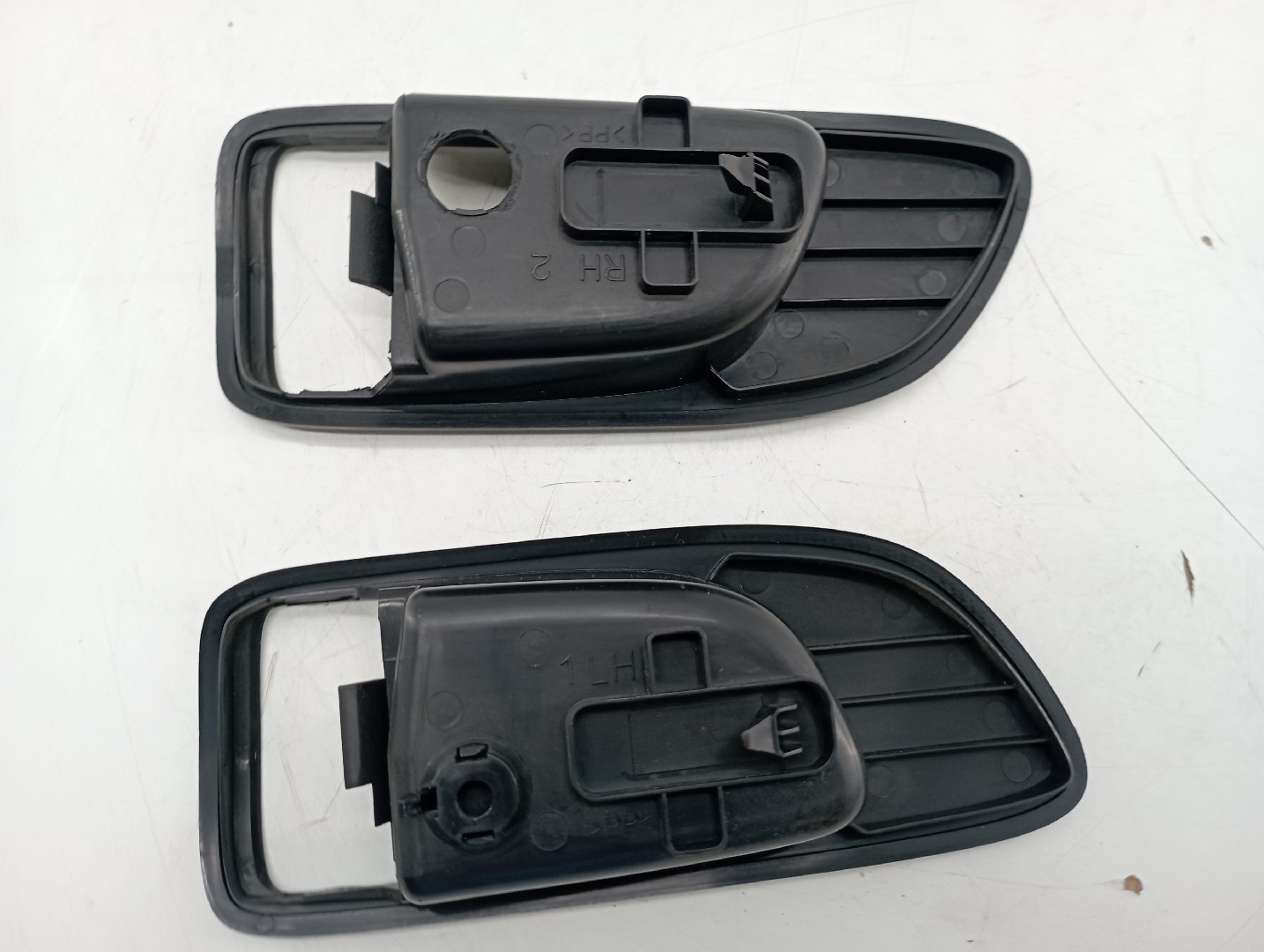 Acabamento de porta MAZDA 3 (BK) | 03 - 09 Imagem-1