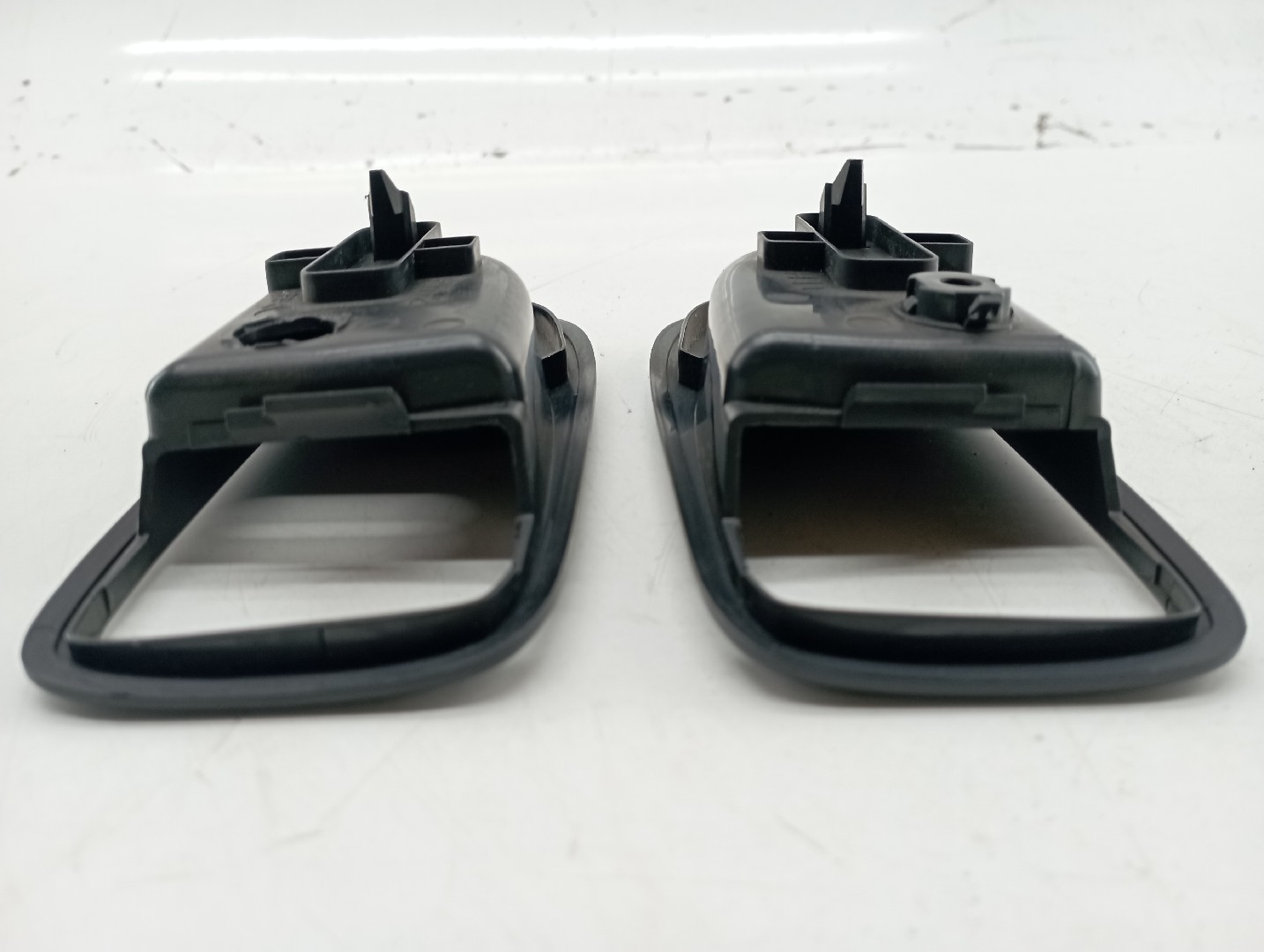 Acabamento de porta MAZDA 3 (BK) | 03 - 09 Imagem-2