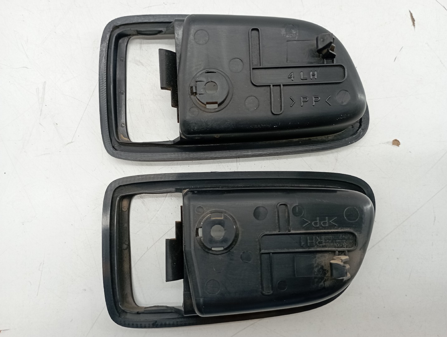 Acabamento de porta MAZDA 3 (BK) | 03 - 09 Imagem-5