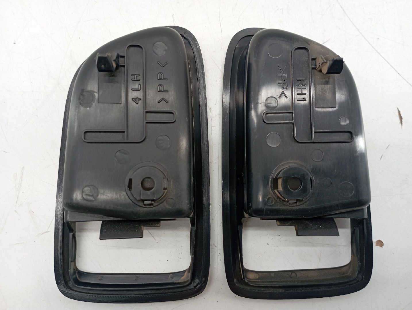 Acabamento de porta MAZDA 3 (BK) | 03 - 09 Imagem-3