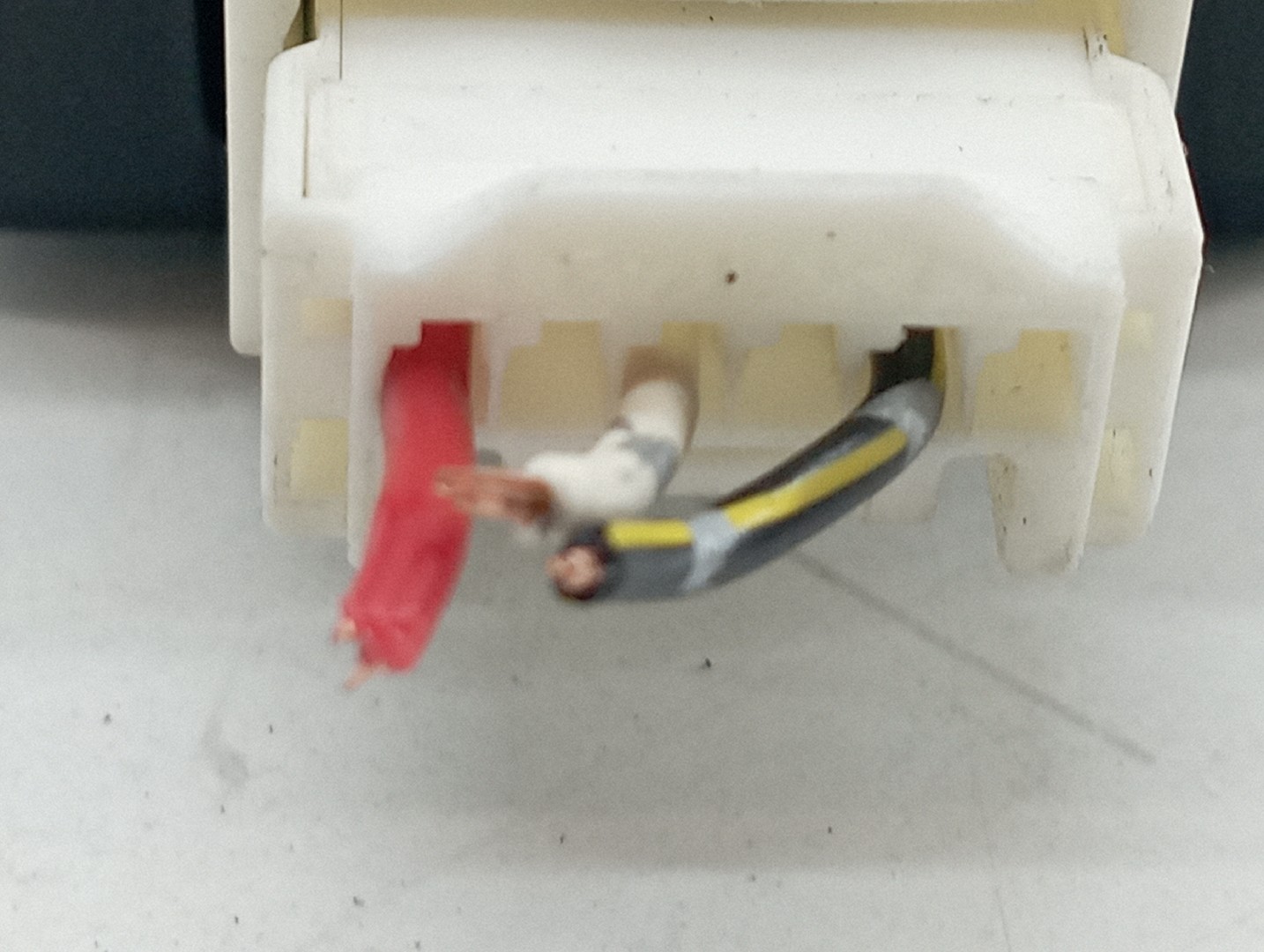 Módulo de Fecho Central MAZDA 3 (BK) | 03 - 09 Imagem-3