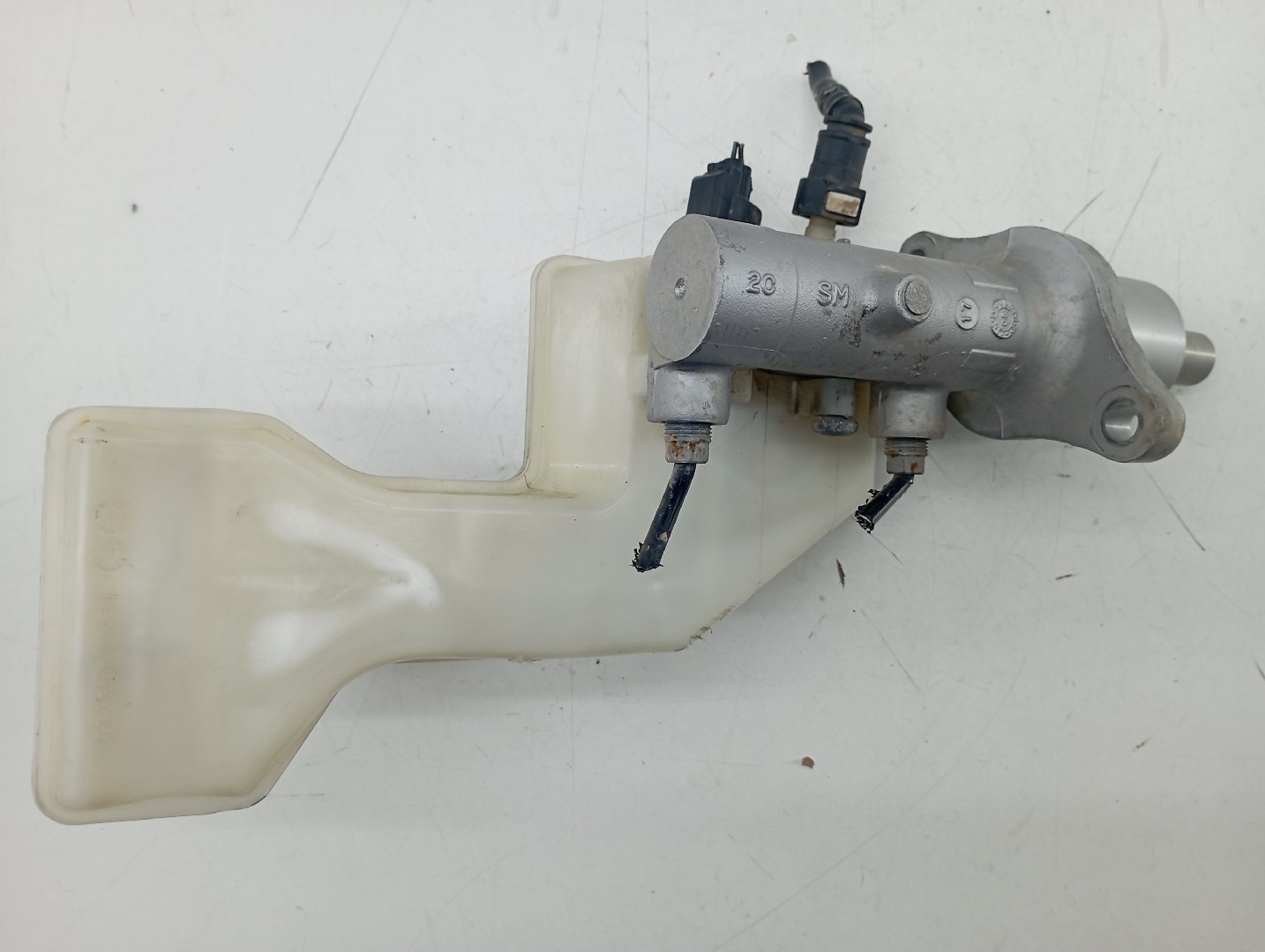 Bomba de travão MAZDA 3 (BK) | 03 - 09 Imagem-4