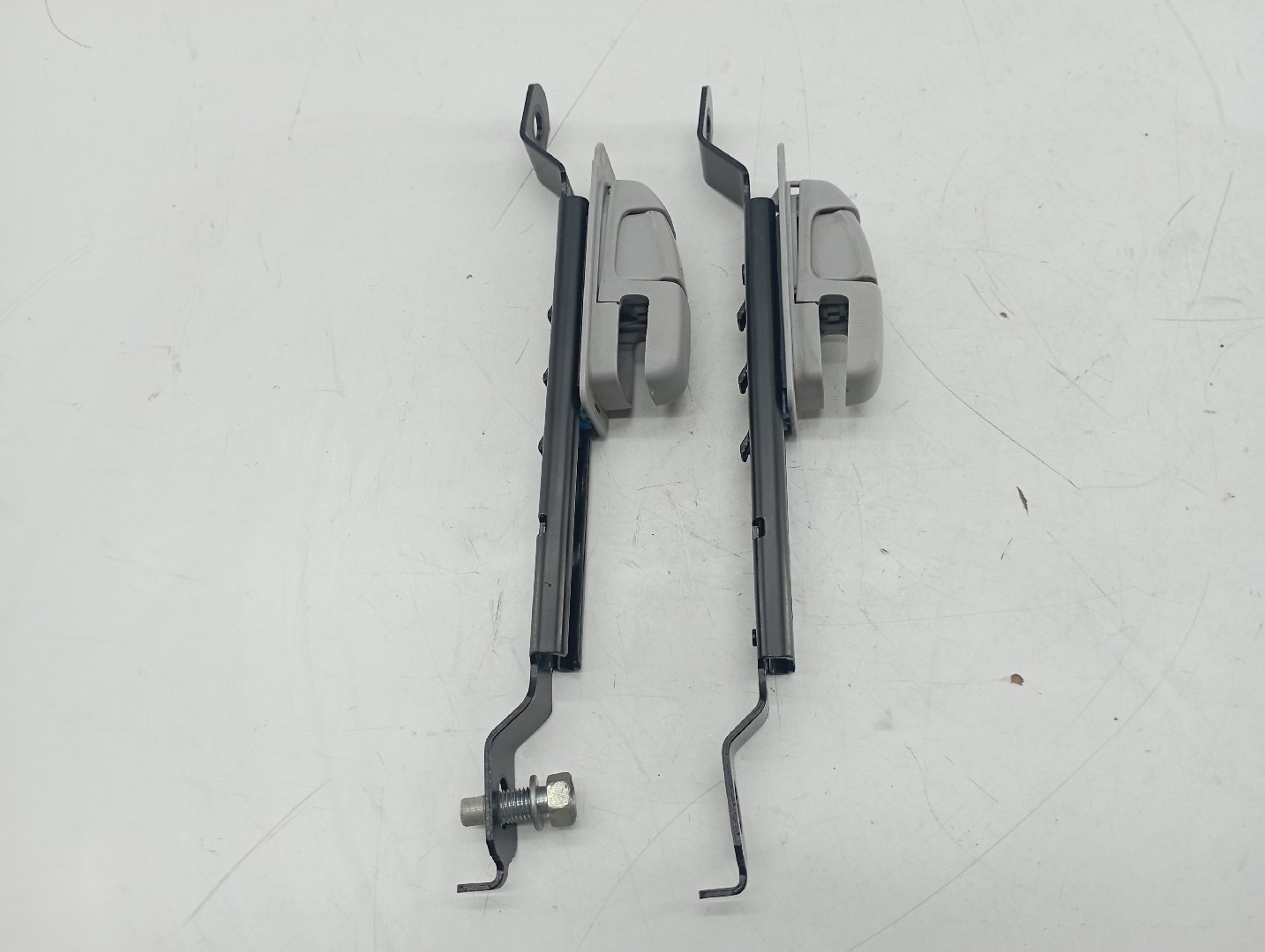 Regulador de altura de cinto MAZDA 3 (BK) | 03 - 09 Imagem-4