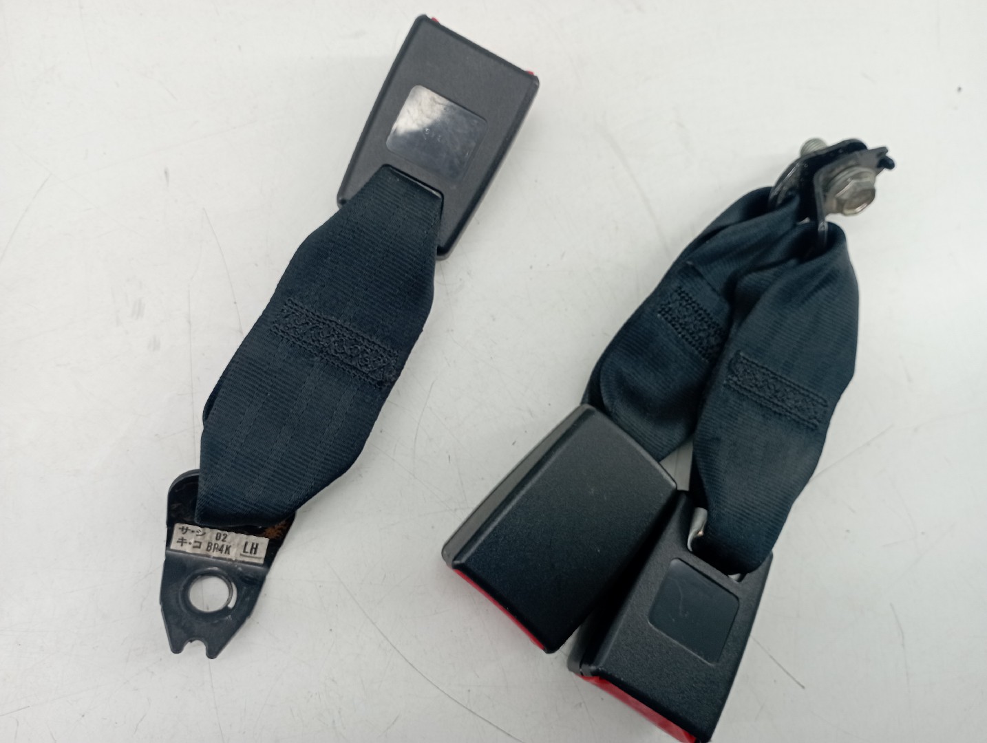 Encaixe do cinto MAZDA 3 (BK) | 03 - 09 Imagem-4