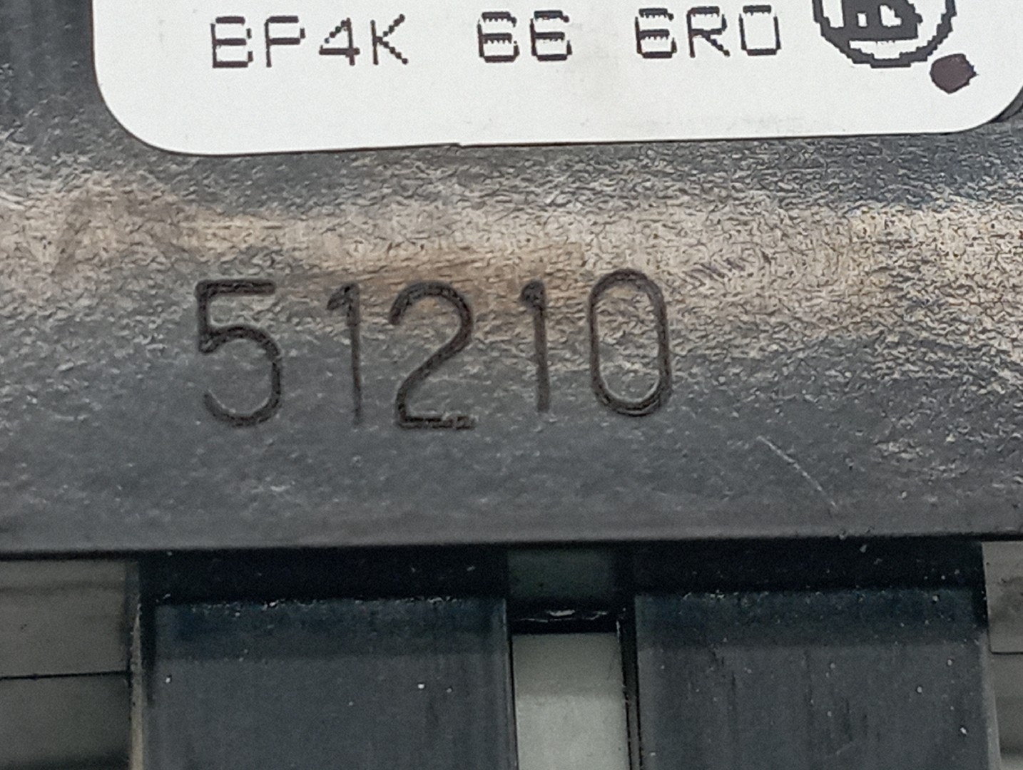 Botão MAZDA 3 (BK) | 03 - 09 Imagem-2