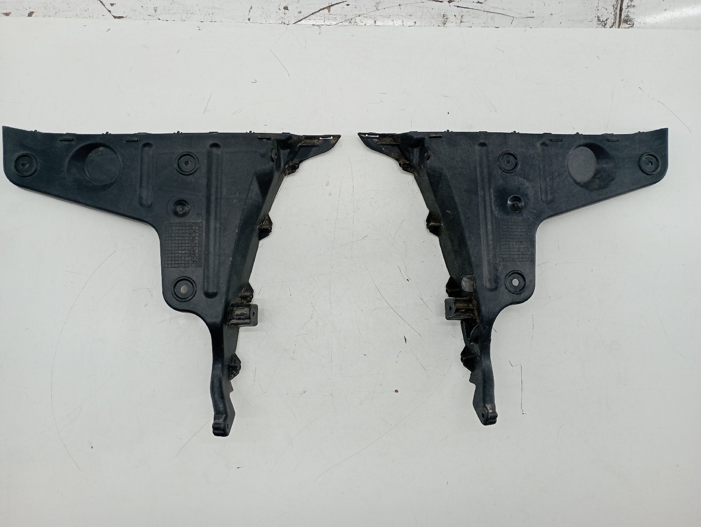 Suporte de montagem de para-choques SEAT EXEO ST (3R5) | 09 - 13