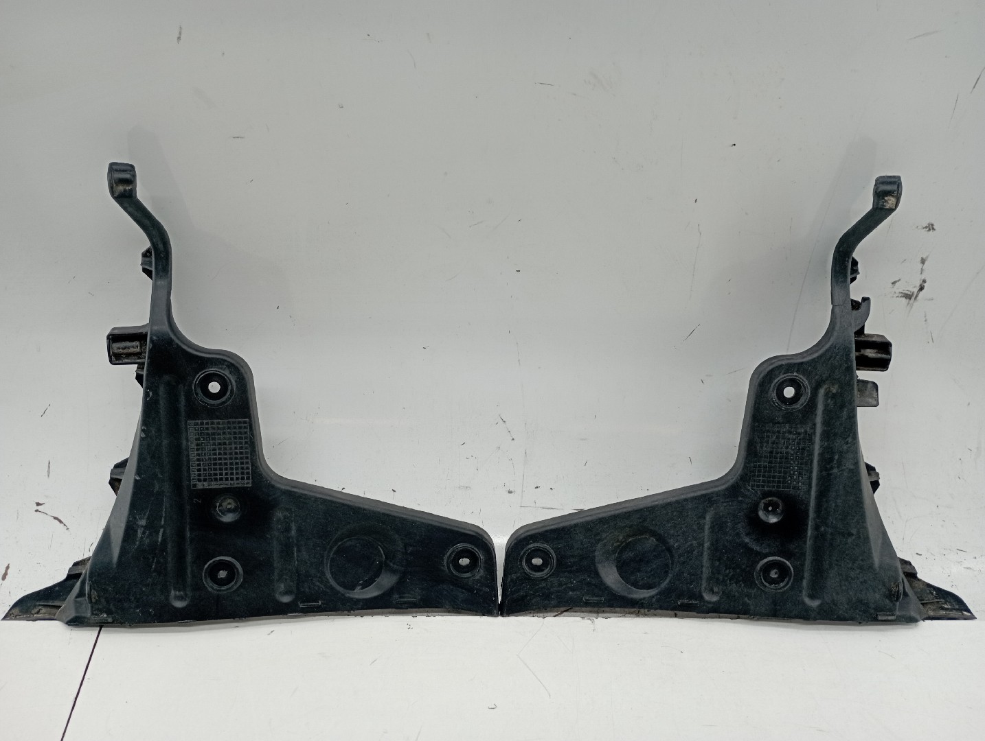 Suporte de montagem de para-choques SEAT EXEO ST (3R5) | 09 - 13 Imagem-5