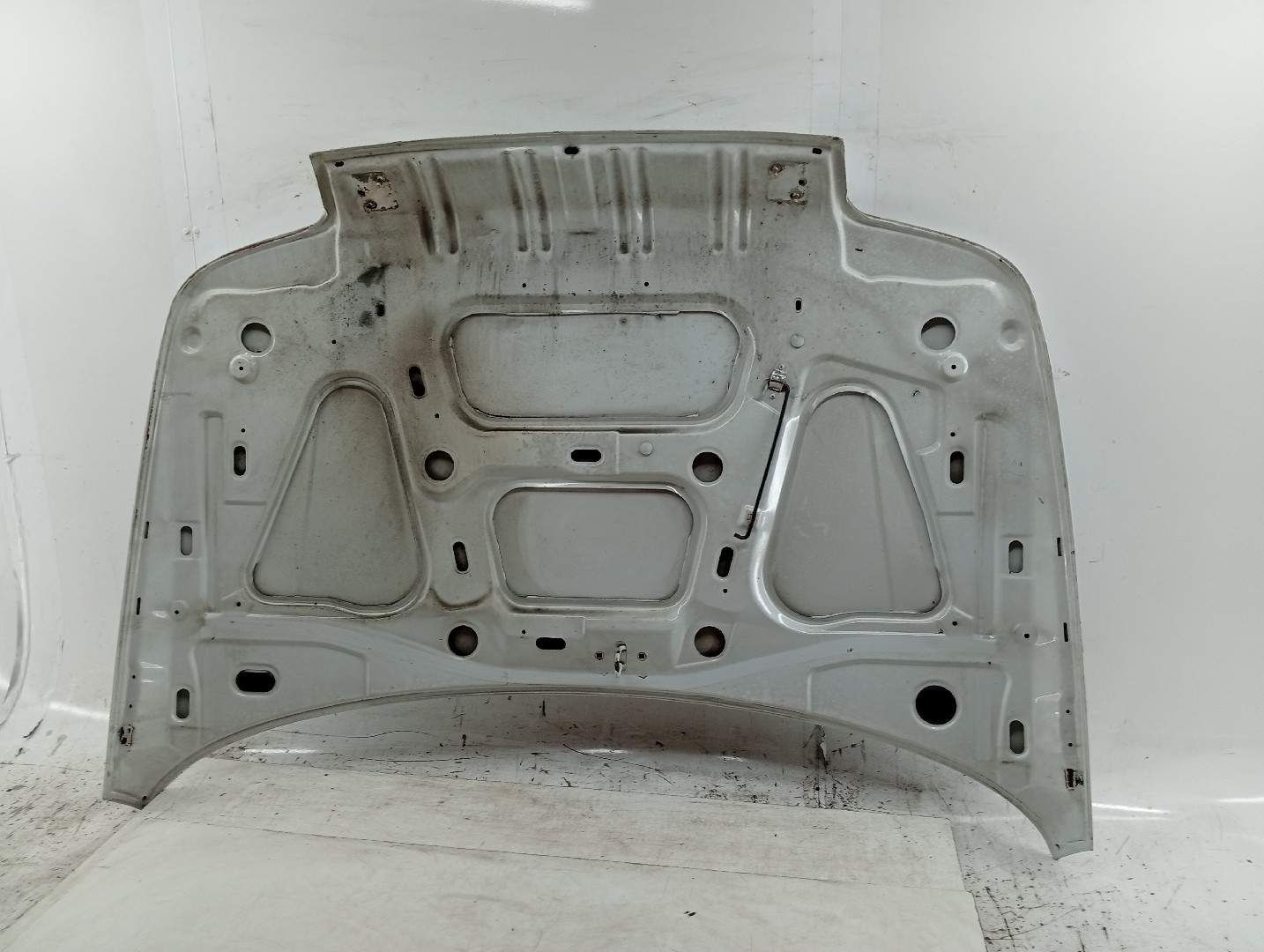Capot RENAULT CLIO I (B/C57_, 5/357_) | 90 - 98 Imagem-4