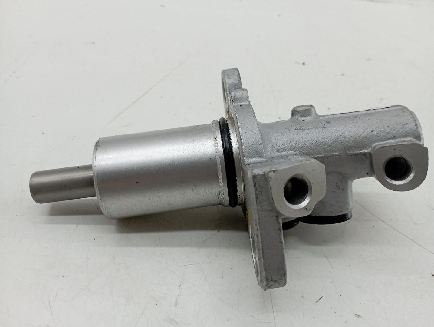 Bomba de travão SEAT EXEO ST (3R5) | 09 - 13 Imagem-1