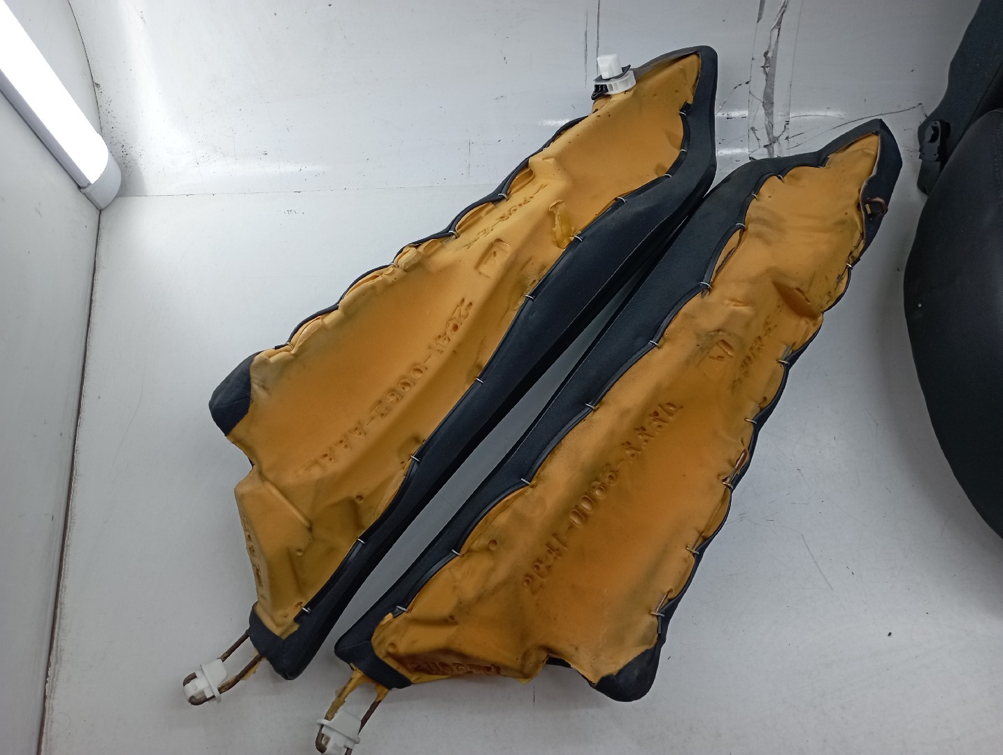 Conjunto de bancos com airbags JAGUAR X-TYPE (X400) | 01 - 09 Imagem-3