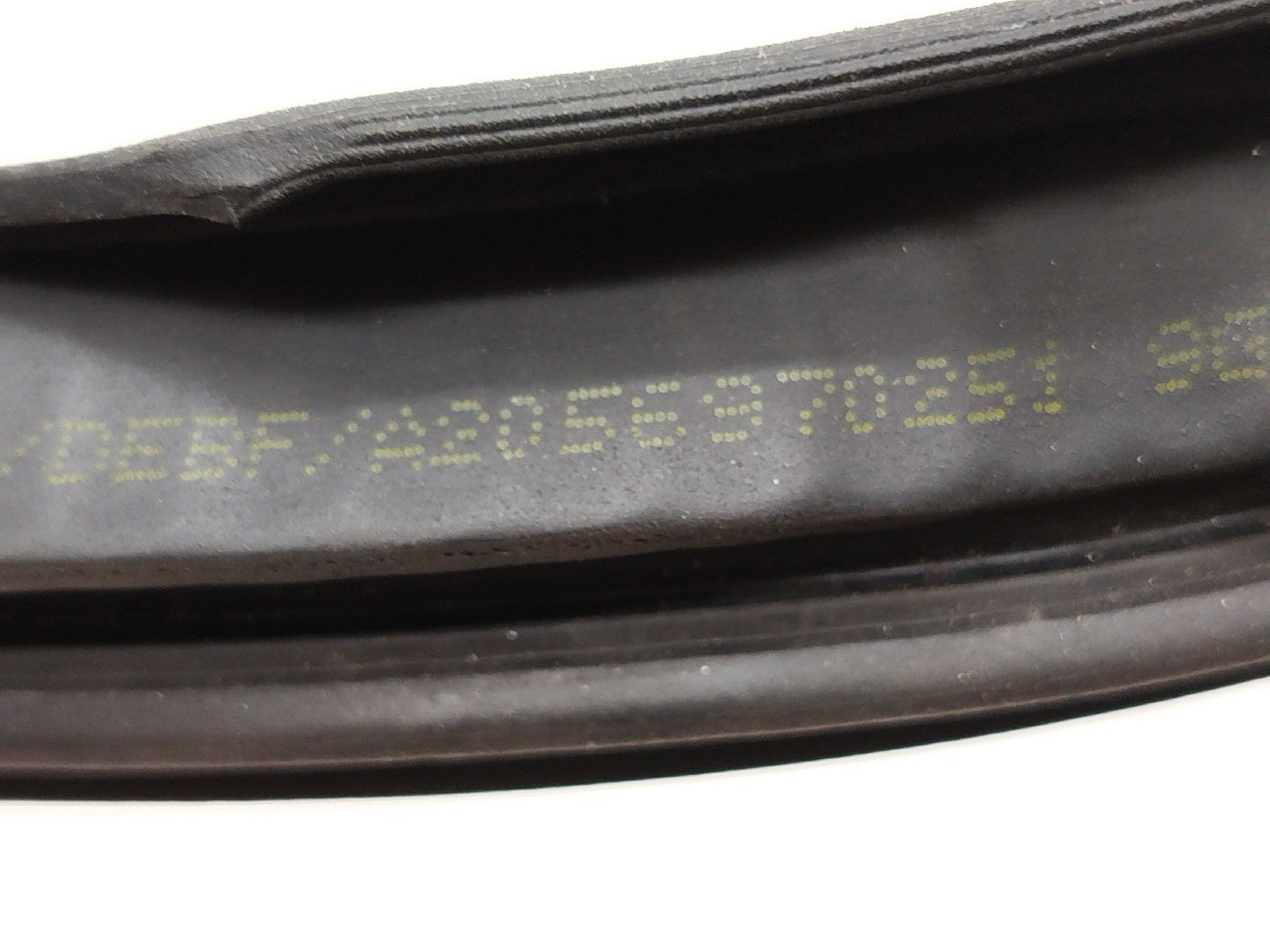 Borracha Da Porta Traseira Esquerda MERCEDES-BENZ C-CLASS T-Model (S205) | 14 -  Imagem-1