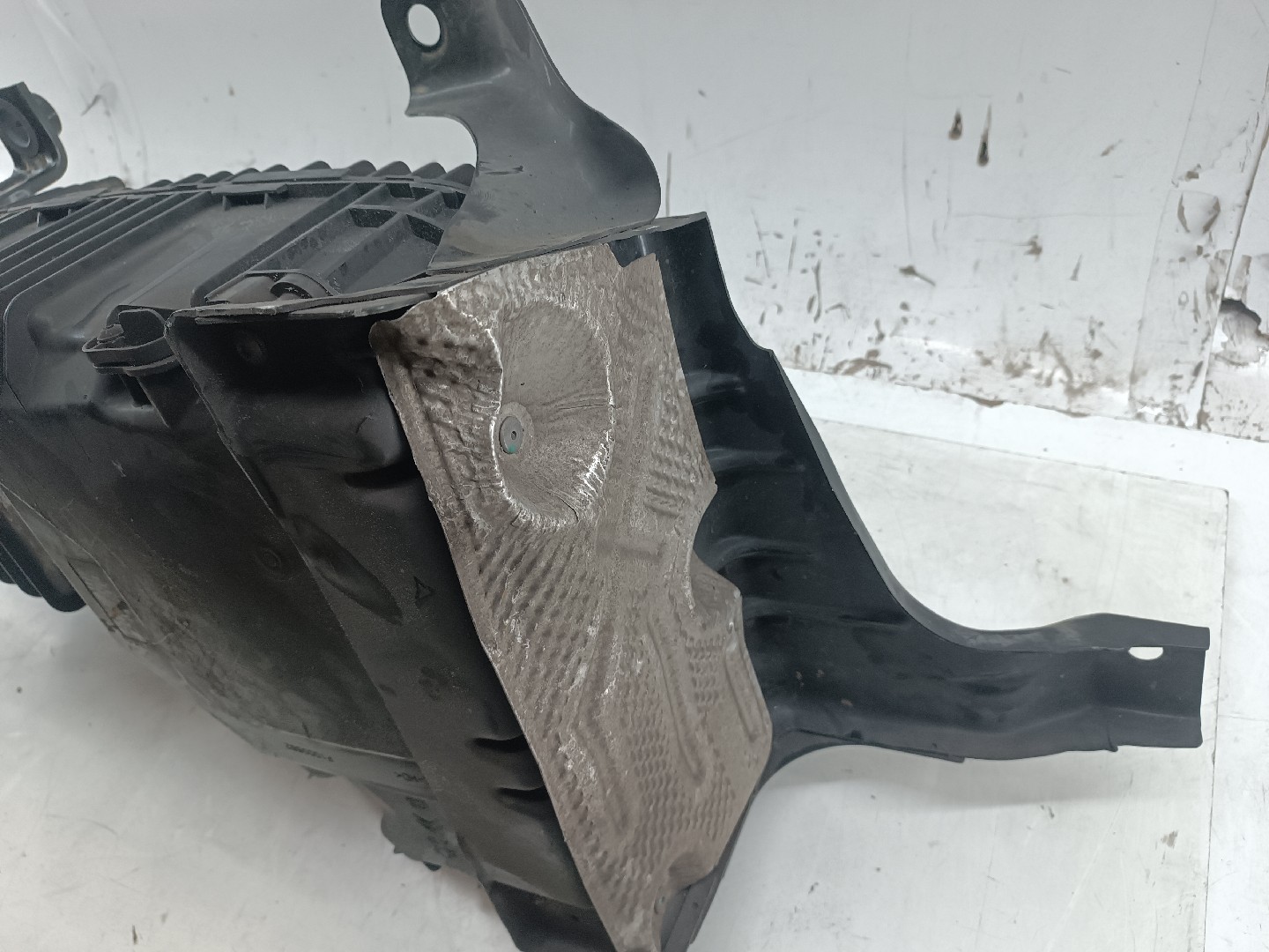 Depósito ad blue PEUGEOT 5008 II | 16 -  Imagem-1