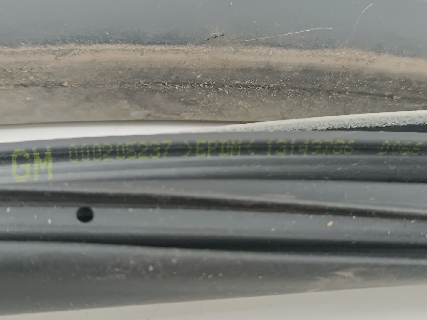 Borracha Da Porta Traseira Direita OPEL VECTRA C Combi (Z02) | 03 - 09 Imagem-1
