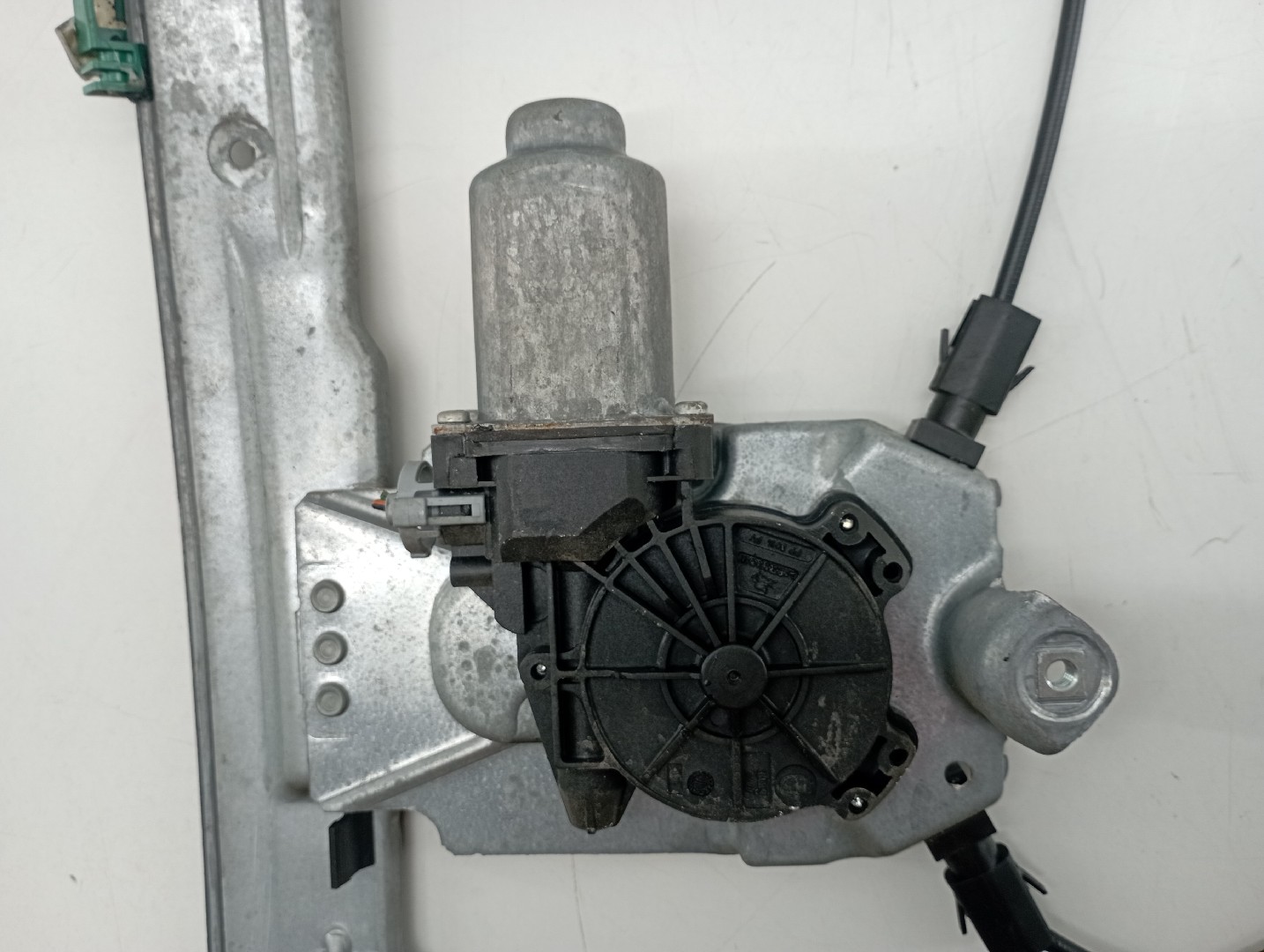 Motor e elevador de vidro frente esquerdo RENAULT CLIO III (BR0/1, CR0/1) | 05 -  Imagem-1