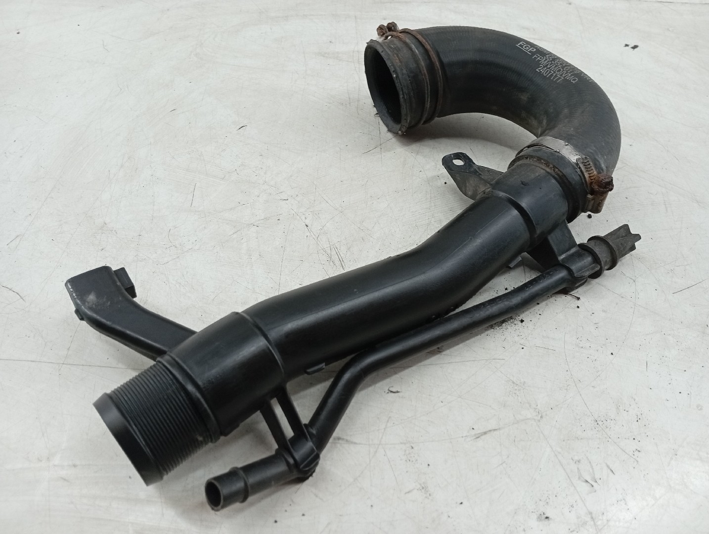 Tubagem do Intercooler OPEL VECTRA C Combi (Z02) | 03 - 09 Imagem-2