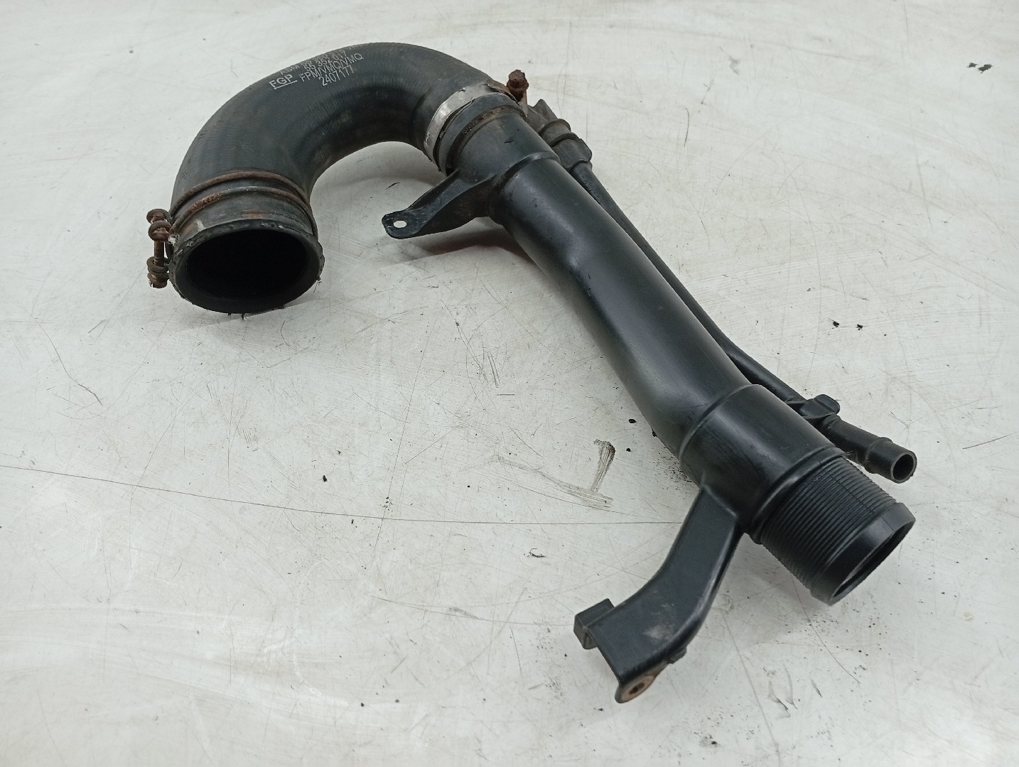 Tubagem do Intercooler OPEL VECTRA C Combi (Z02) | 03 - 09 Imagem-4