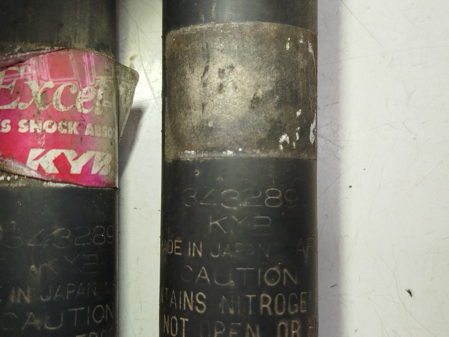 Amortecedores traseiros RENAULT CLIO II (BB_, CB_) | 98 -  Imagem-1