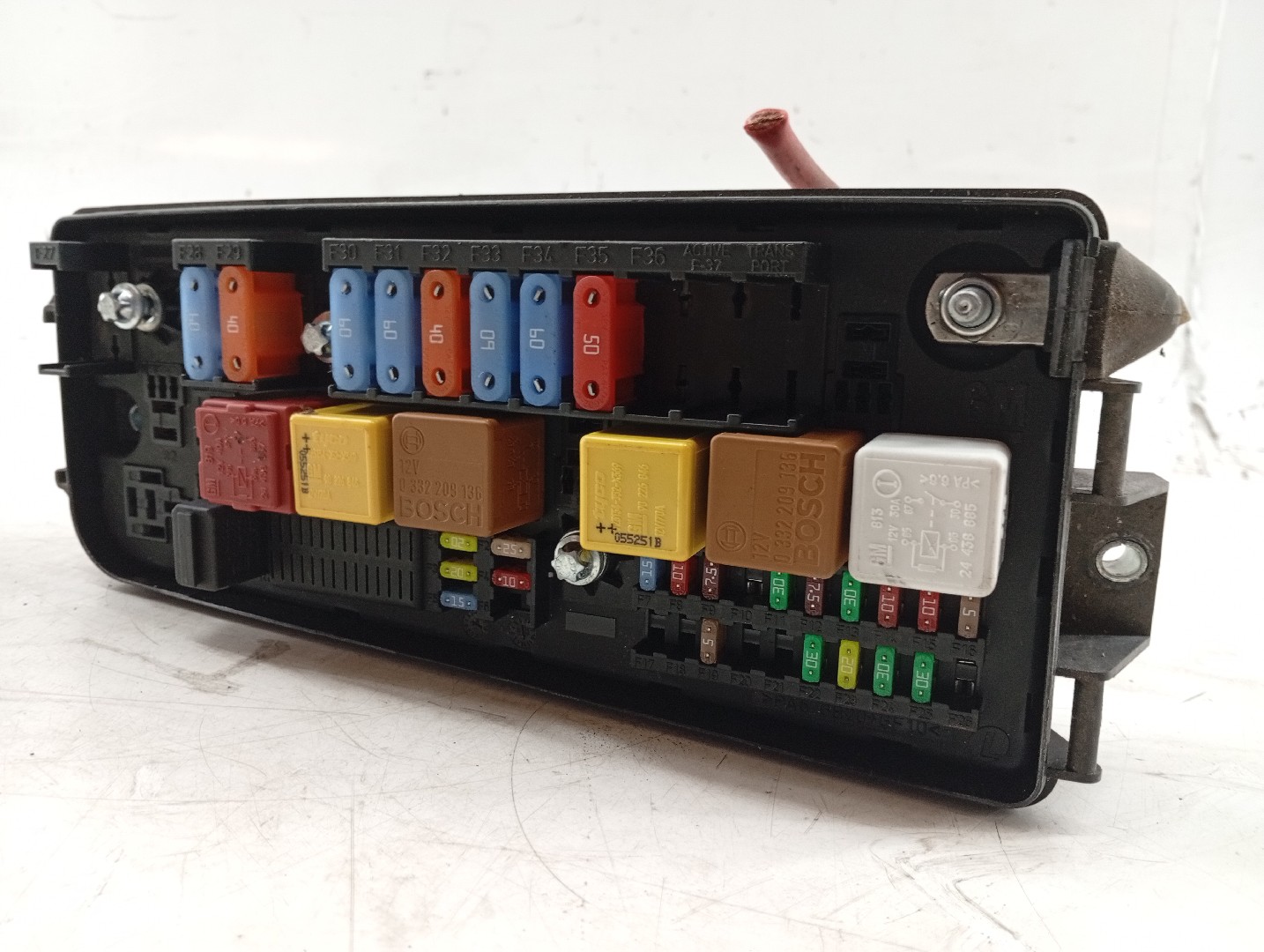 Caixa de fusíveis e relés OPEL VECTRA C Combi (Z02) | 03 - 09 Imagem-4