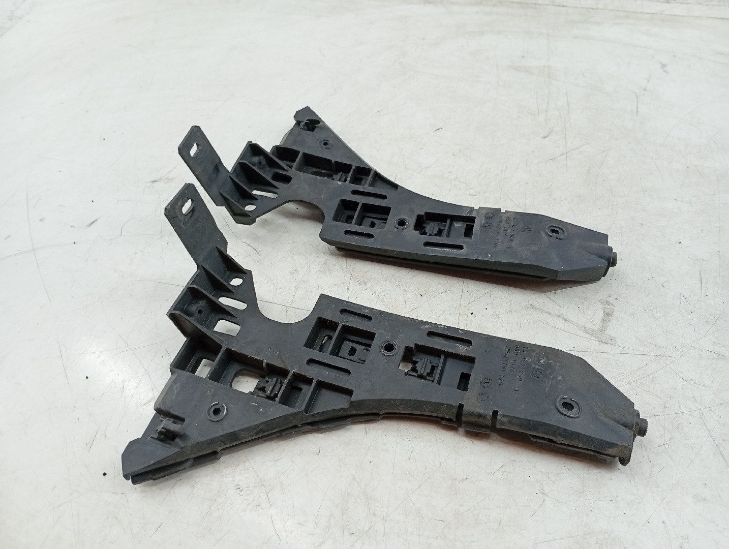Suporte de montagem de para-choques OPEL VECTRA C Combi (Z02) | 03 - 09 Imagem-3