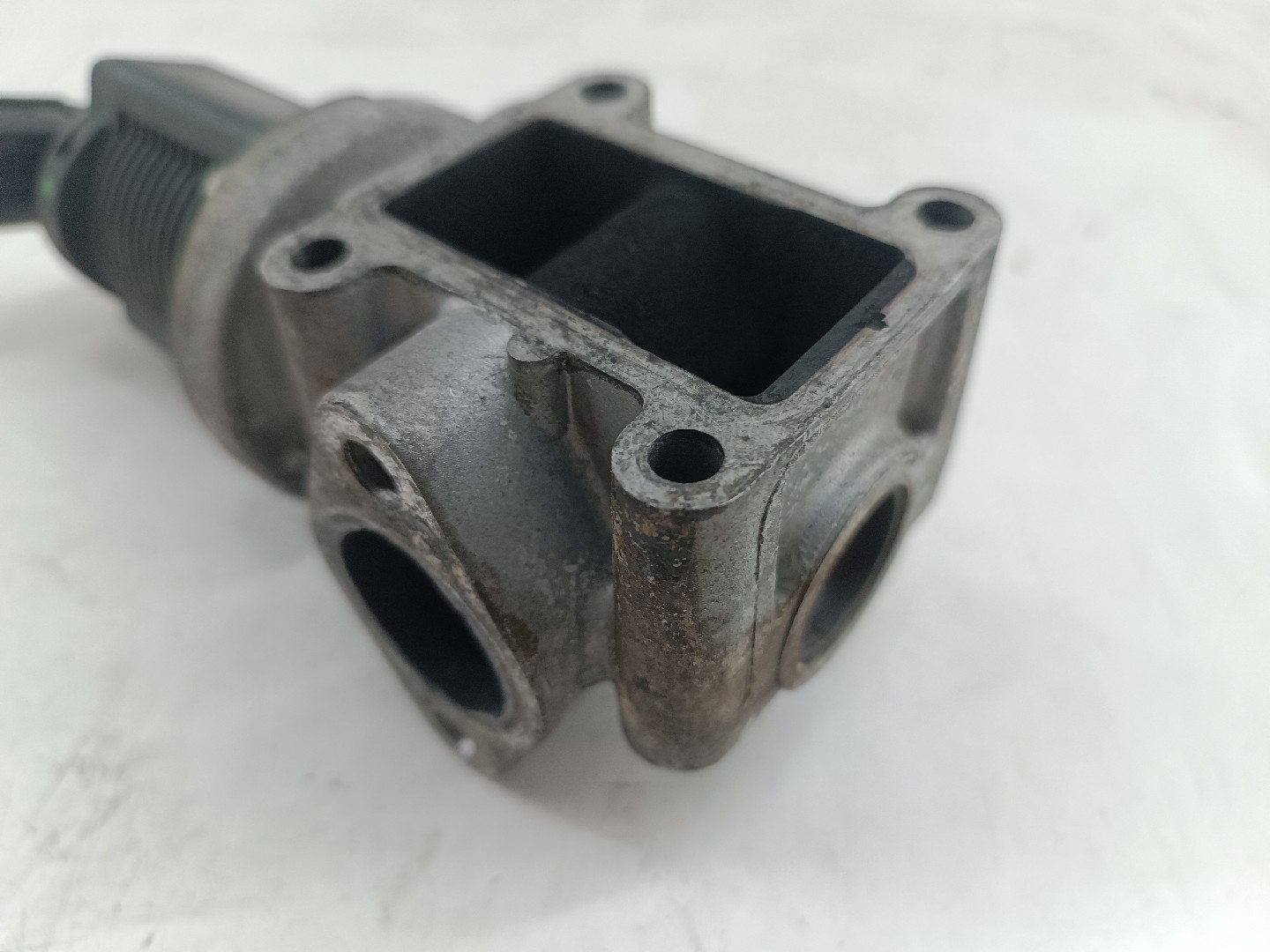 Válvula EGR OPEL VECTRA C Combi (Z02) | 03 - 09 Imagem-4