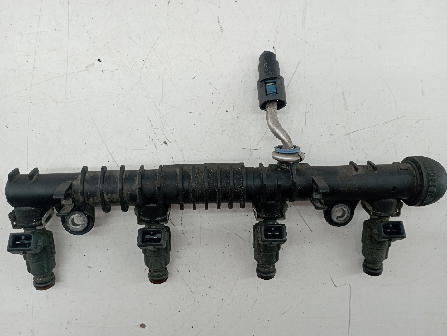 Regua Injectora OPEL CORSA C (X01) | 00 - 09 Imagem-1