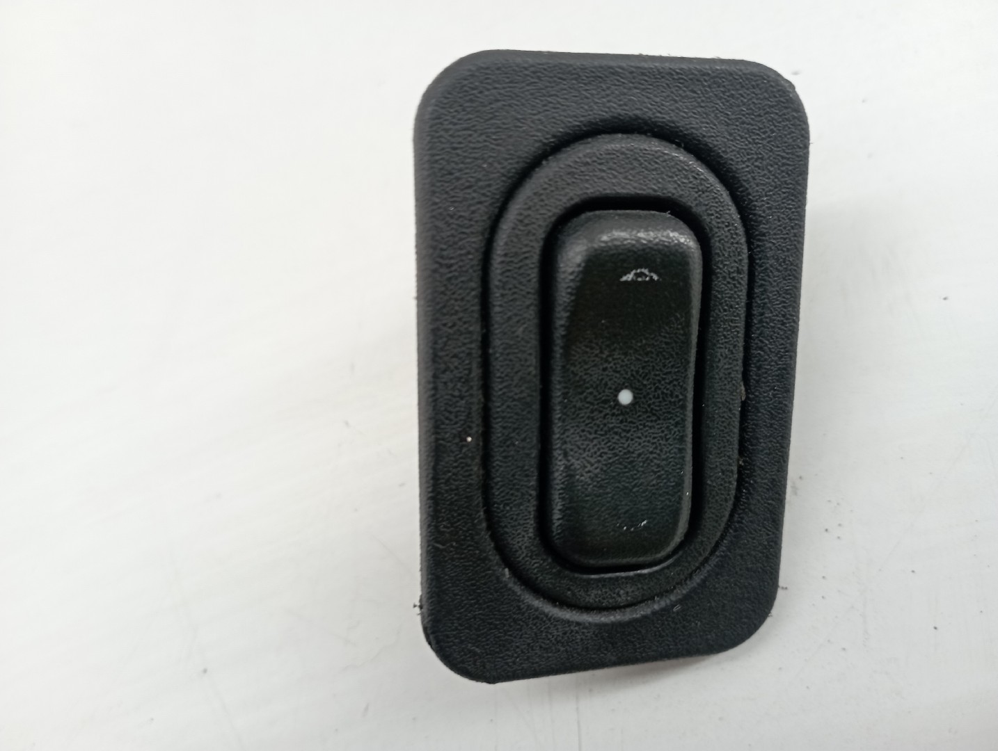 Comutador de vidro frente direito OPEL CORSA C (X01) | 00 - 09