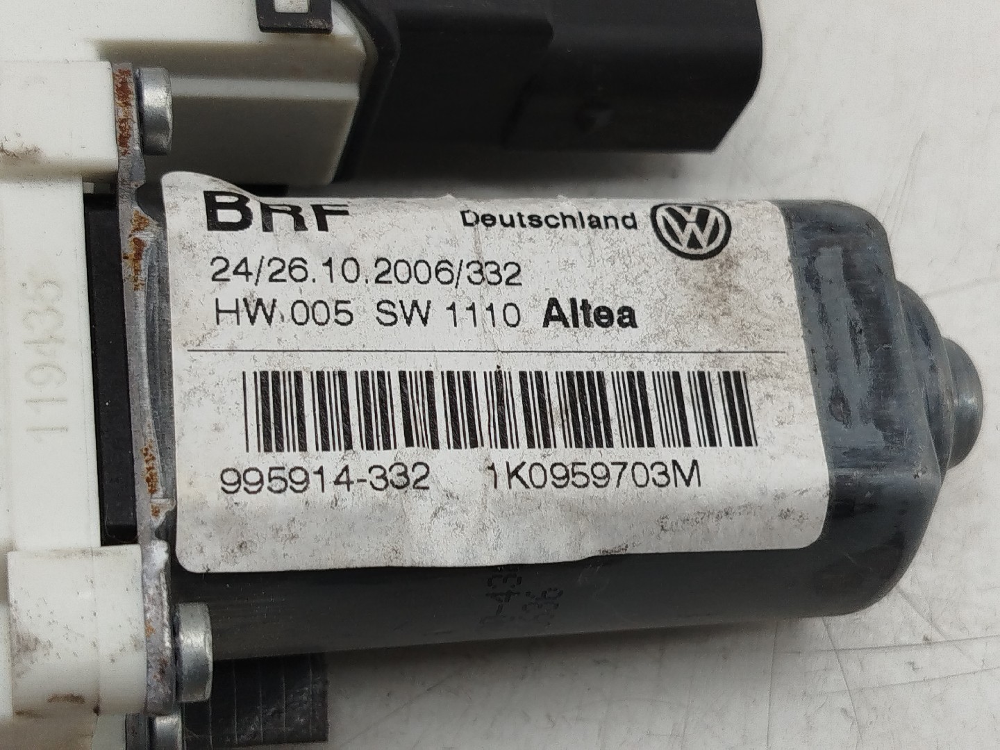 Motor e elevador de vidro trás esquerdo SEAT TOLEDO III (5P2) | 04 - 09 Imagem-1