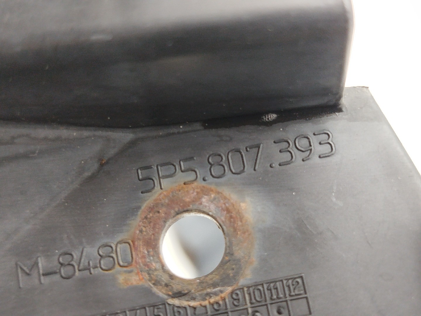 Guia de para-choques SEAT TOLEDO III (5P2) | 04 - 09 Imagem-3