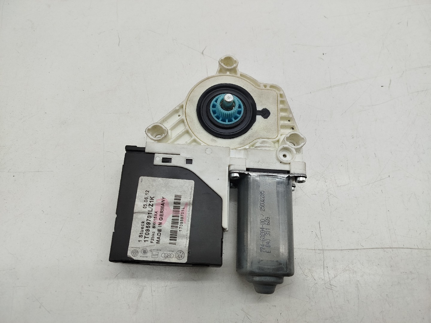 Motor de vidro frente esquerdo SEAT TOLEDO III (5P2) | 04 - 09