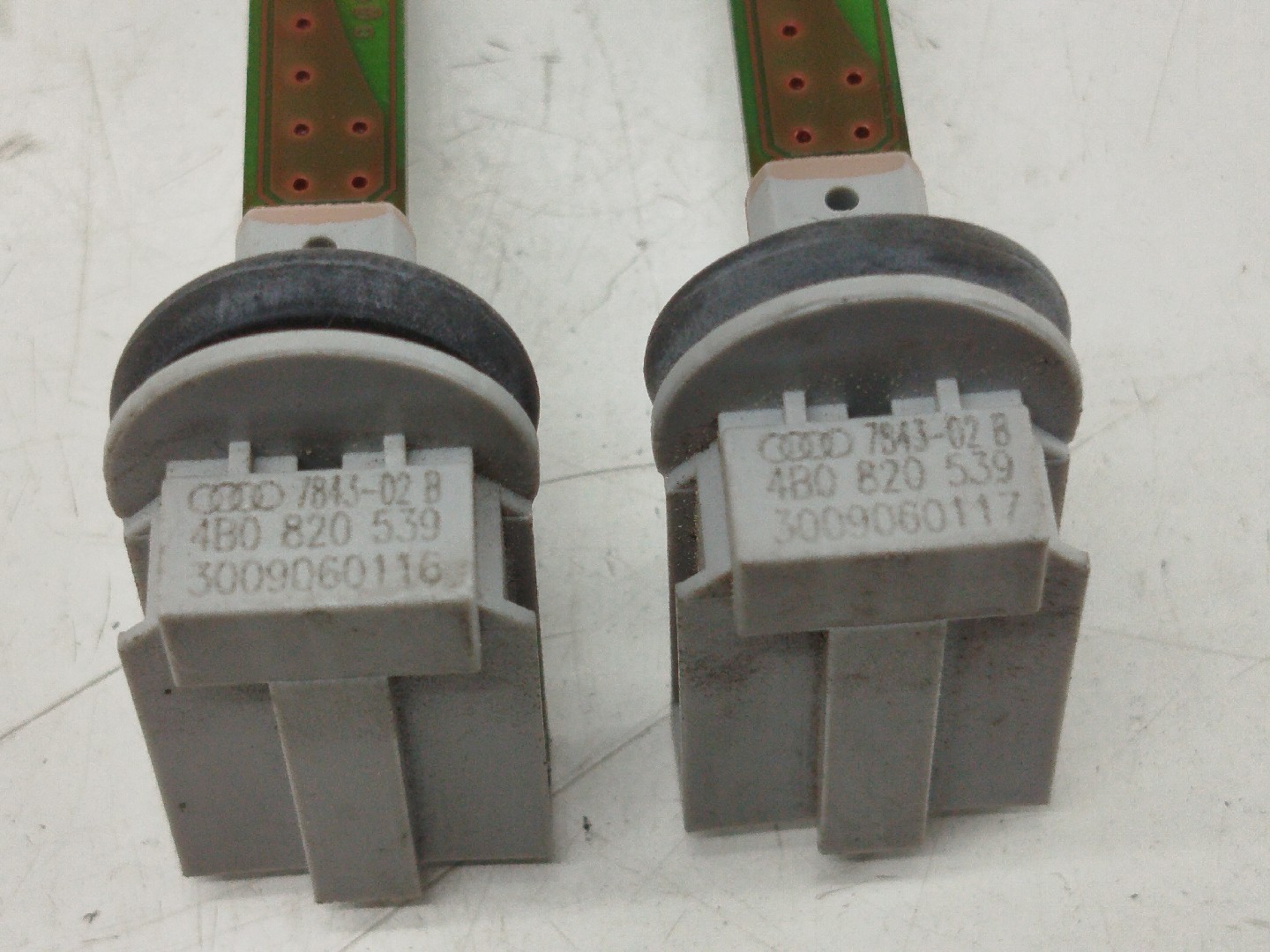 Sensor de temperatura SEAT TOLEDO III (5P2) | 04 - 09 Imagem-1