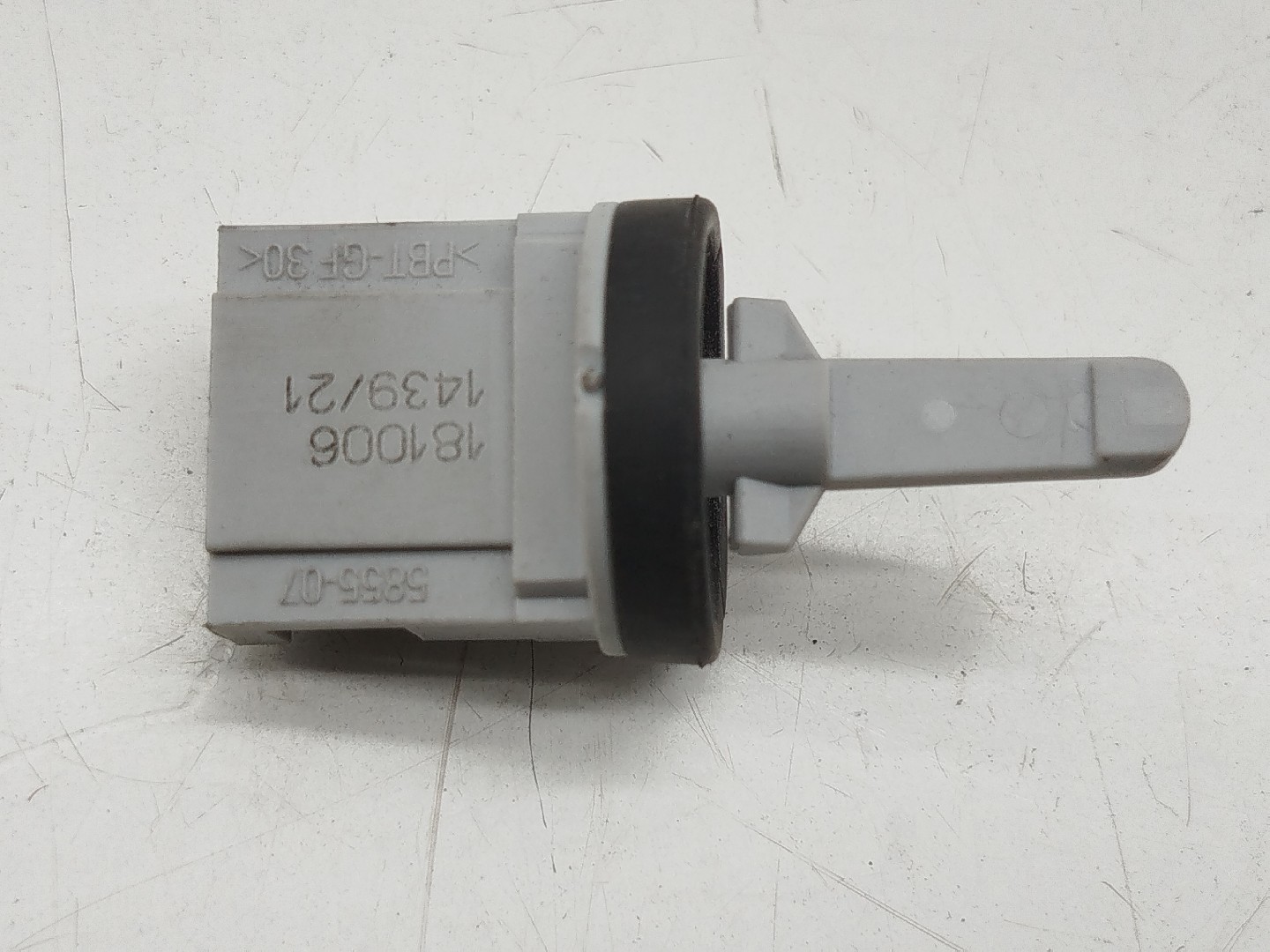 Sensor de temperatura SEAT TOLEDO III (5P2) | 04 - 09