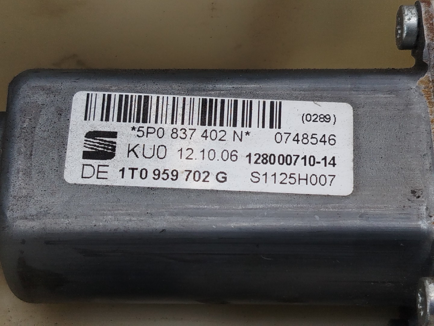 Motor e elevador de vidro frente direito SEAT TOLEDO III (5P2) | 04 - 09 Imagem-2