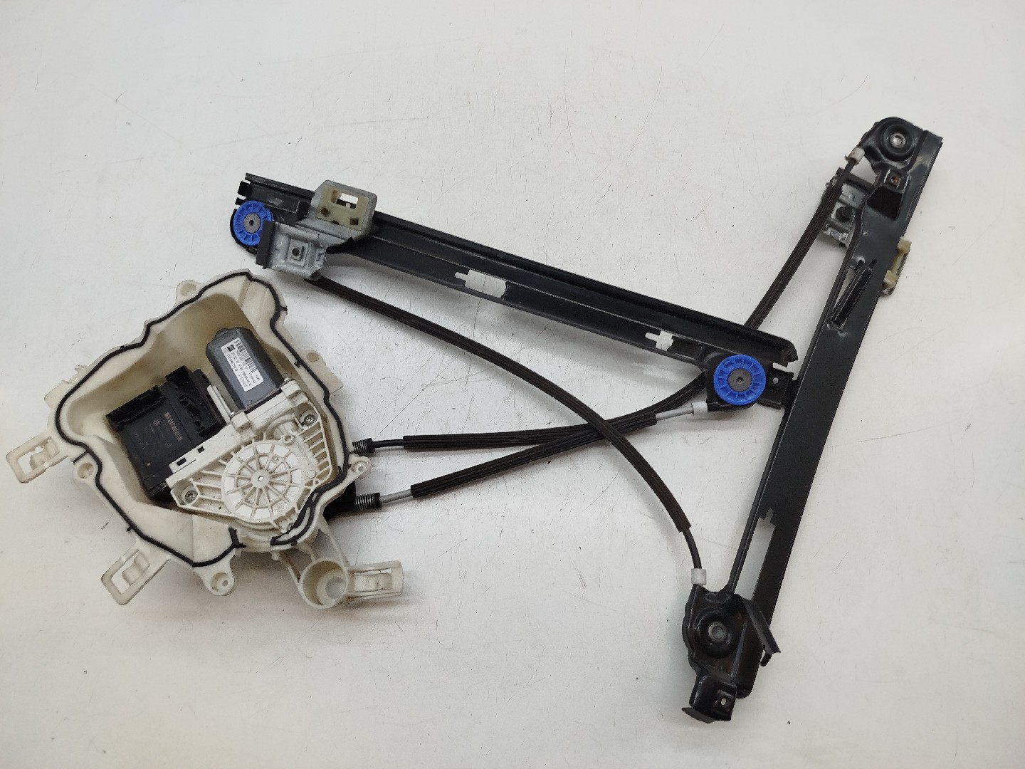 Motor e elevador de vidro frente direito SEAT TOLEDO III (5P2) | 04 - 09