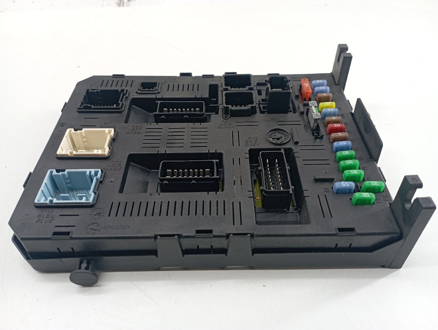 Caixa de fusíveis e relés CITROEN C5 II (RC_) | 04 -  Imagem-4