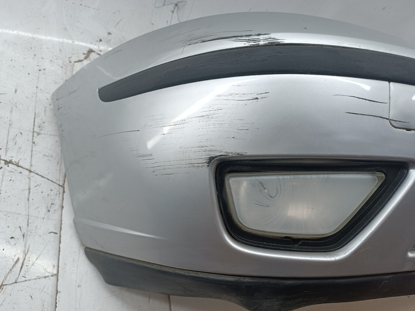 Paragolpes Delantero FORD FOCUS Caixa/Combi (DNW) | 98 - 05 Imagem-9